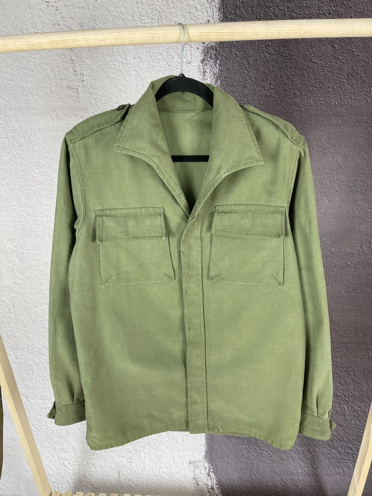 Vintage European army Vintage Real 80s-90s Military Shirt Jacket Size US M / EU 48-50 / 2 - 1 Thumbnail