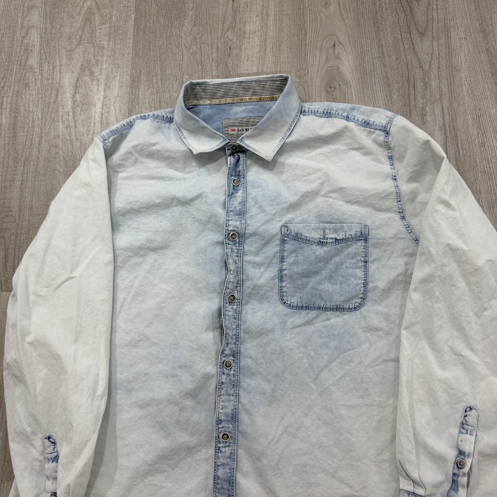 Vintage 32 Bar Blues Button Up Shirt Men's 2XL XXL Blue Chambray Size US XXL / EU 58 / 5 - 2 Thumbnail