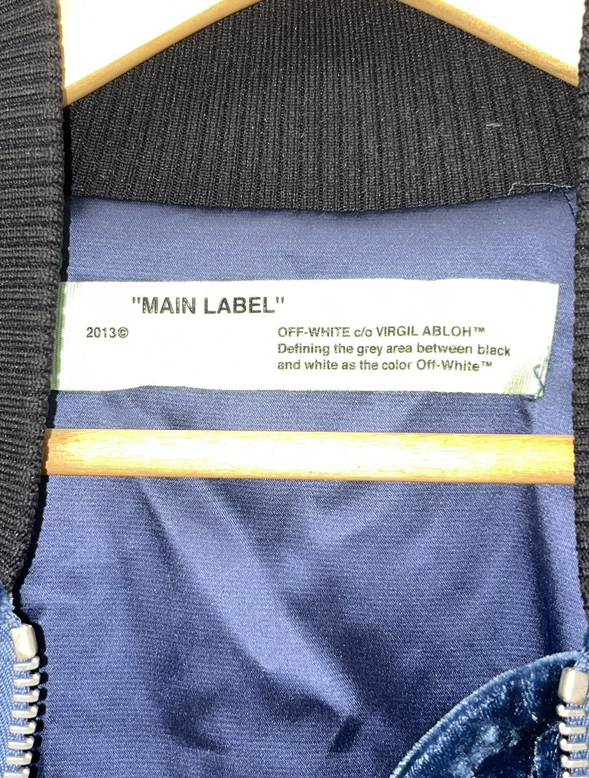 Off-White Off-White Navy Blue Velvet & Satin trim bomber jacket Size M / US 6-8 / IT 42-44 - 3 Thumbnail