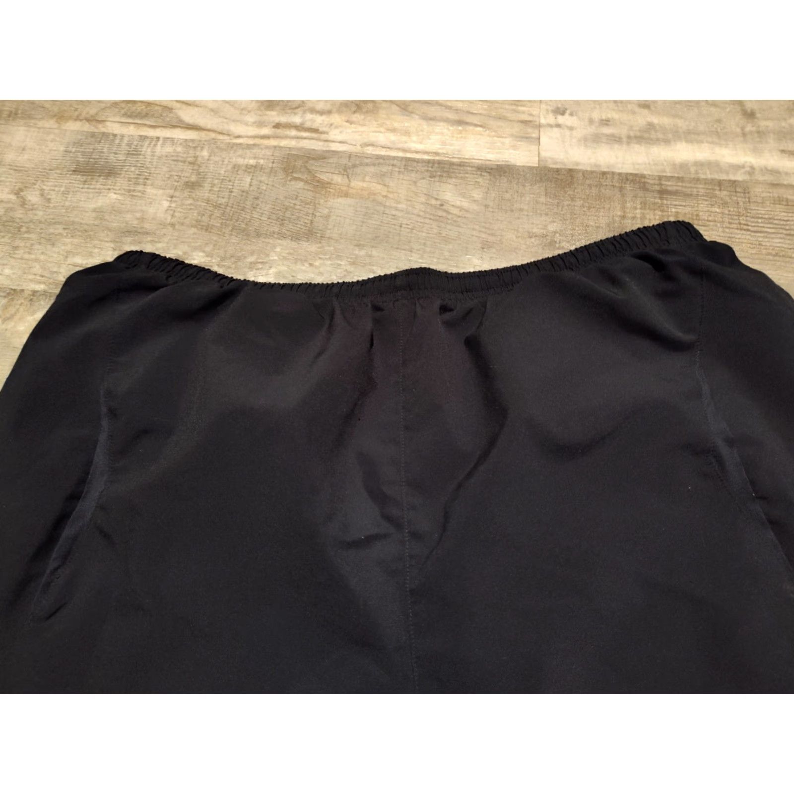 Vintage Road Runner Sports Mens Running Shorts Black Zip Pocket Drawstring Sz L Size US 33 - 4 Thumbnail