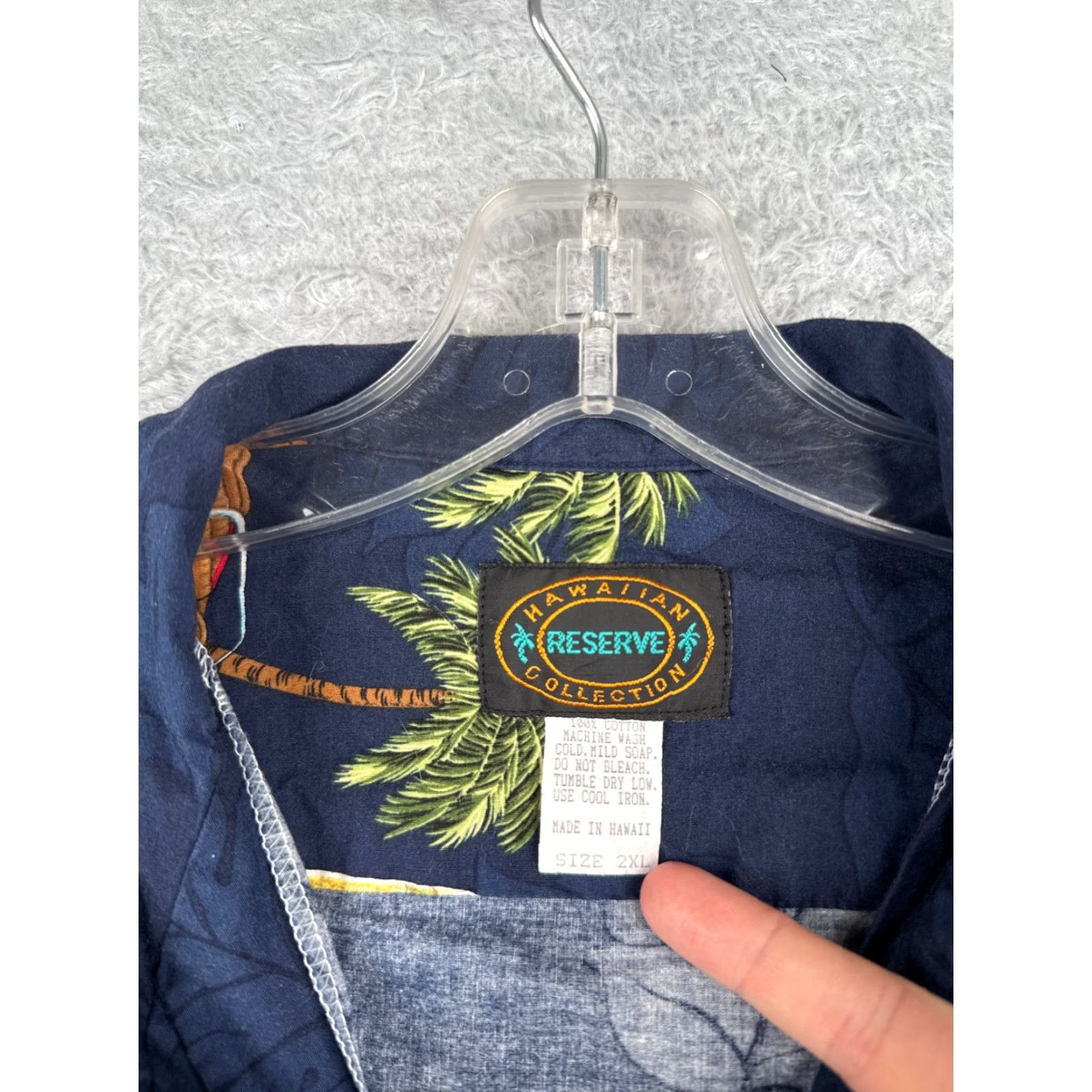 Vintage VINTAGE Hawaiian Reserve Collection Shirt Adult 2XL XXL Blue Floral Hawaii Luau Resort Garden Party/Cocktail Wedding Men Mens Size US XXL / EU 58 / 5 - 7 Thumbnail