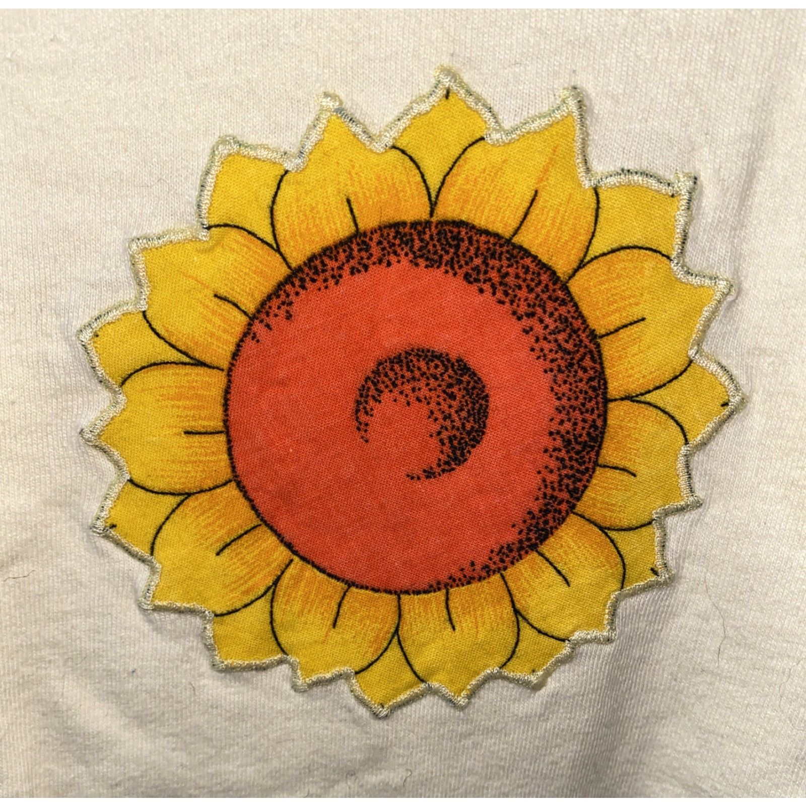 Hanes VINTAGE Hanes Beefy-T Womens Beige Short Sleeve Sunflower T-Shirt Size S Size S / US 4 / IT 40 - 2 Thumbnail