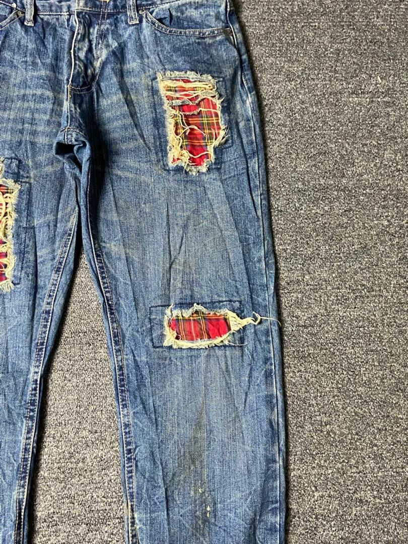Japanese Brand Japanese Brand Distressed Denim Ripped Patchwork Jeans (137) Size US 31 - 9 Thumbnail