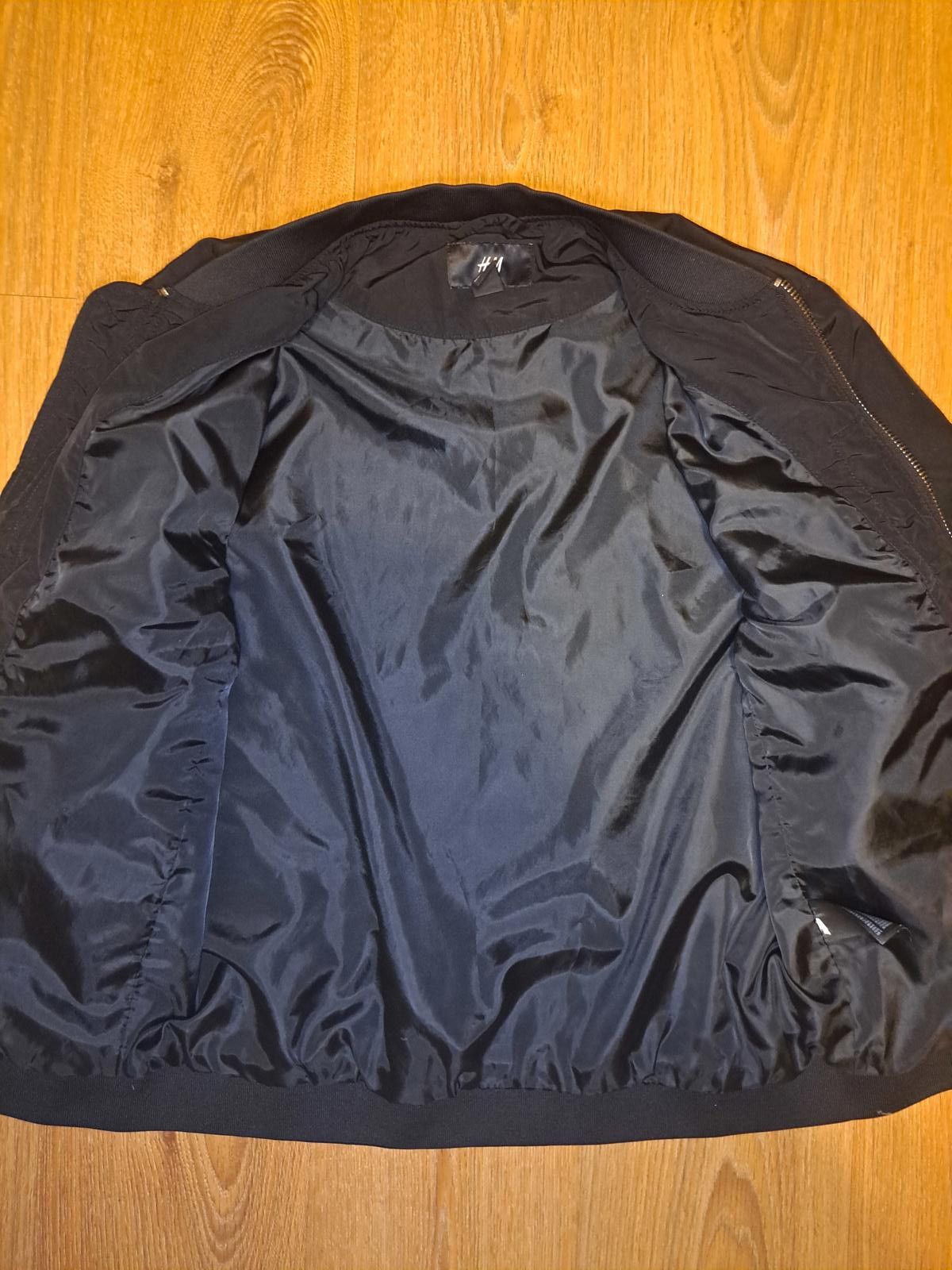 H&M H&M Bomber Jacket Mens Small Black Full Zip Pockets Size US S / EU 44-46 / 1 - 4 Thumbnail