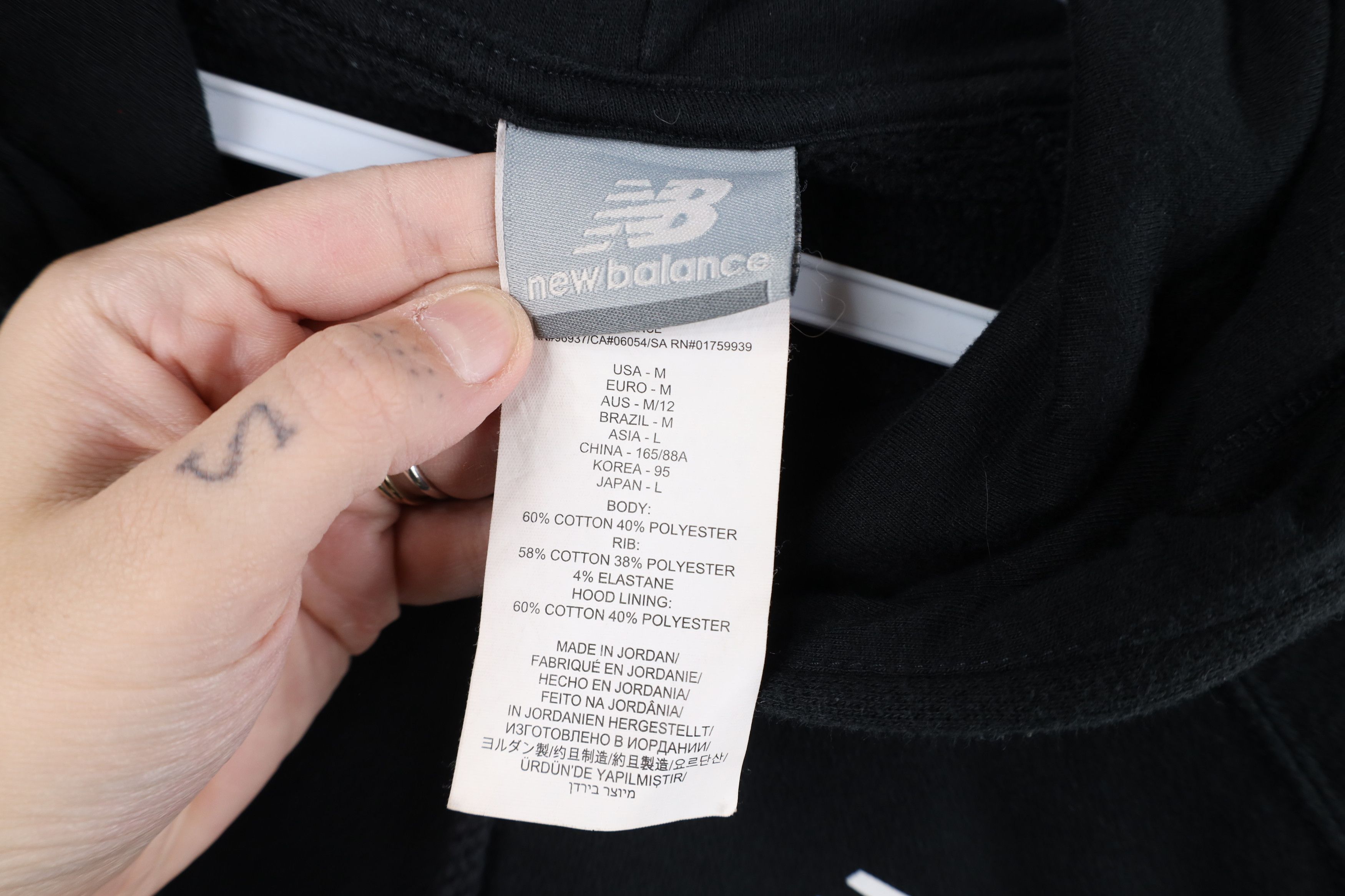 New Balance Vintage Y2K New Balance Monogram Hoodie Sweatshirt Black Size M / US 6-8 / IT 42-44 - 9 Thumbnail