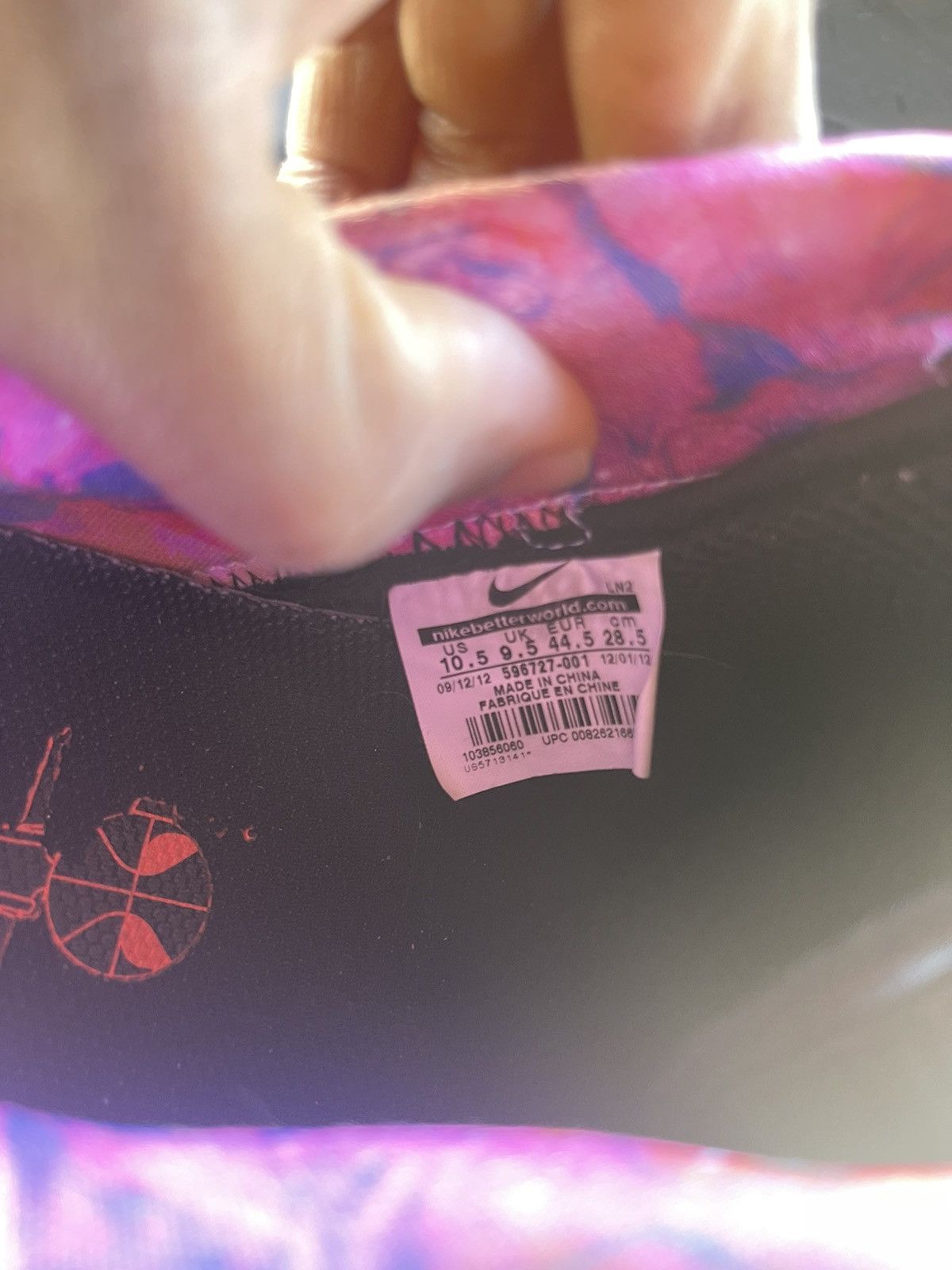 Nike Nike Air Force One “Area 72” Size US 10.5 / EU 43-44 - 3 Thumbnail