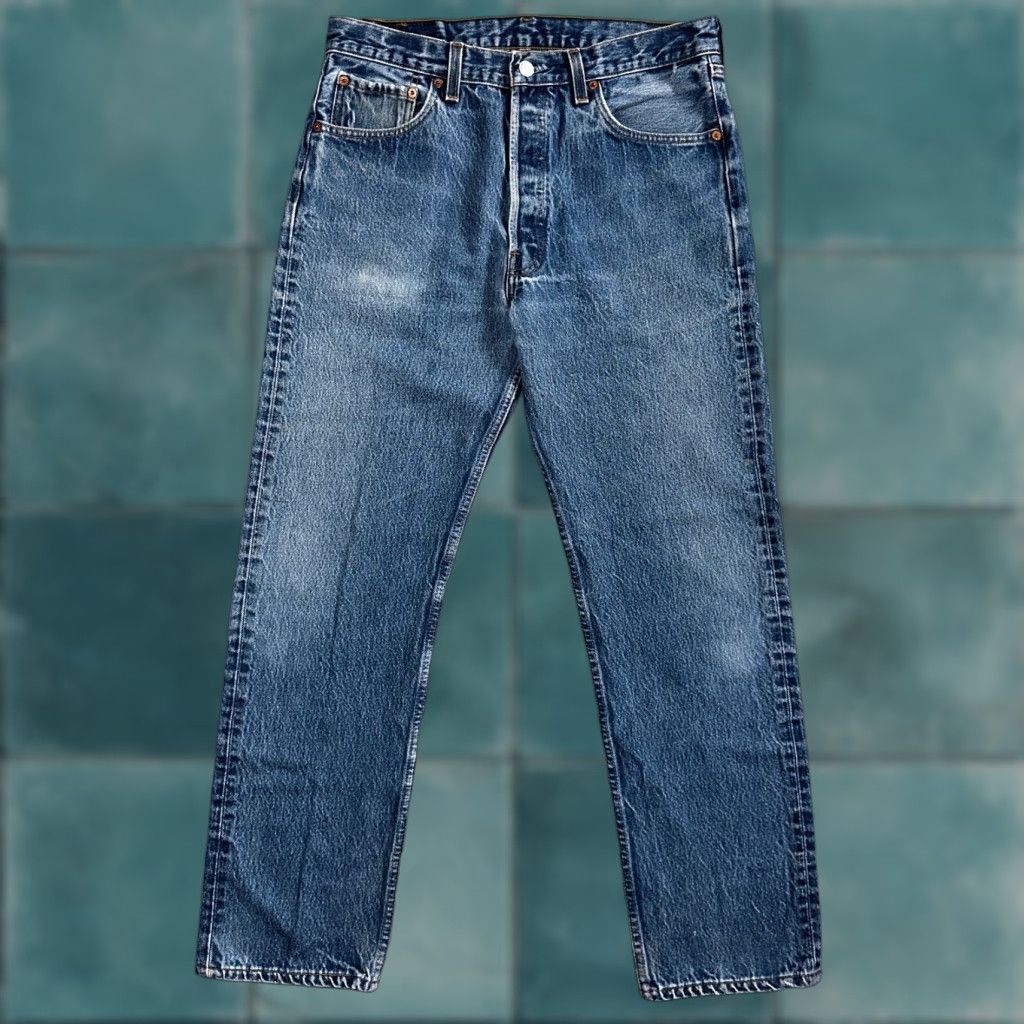 Levi's VINTAGE Levi's 501 Jeans Men's Mid Rise Straight Leg 90s USA Blue Cotton 35x34 Size US 35 - 1 Thumbnail