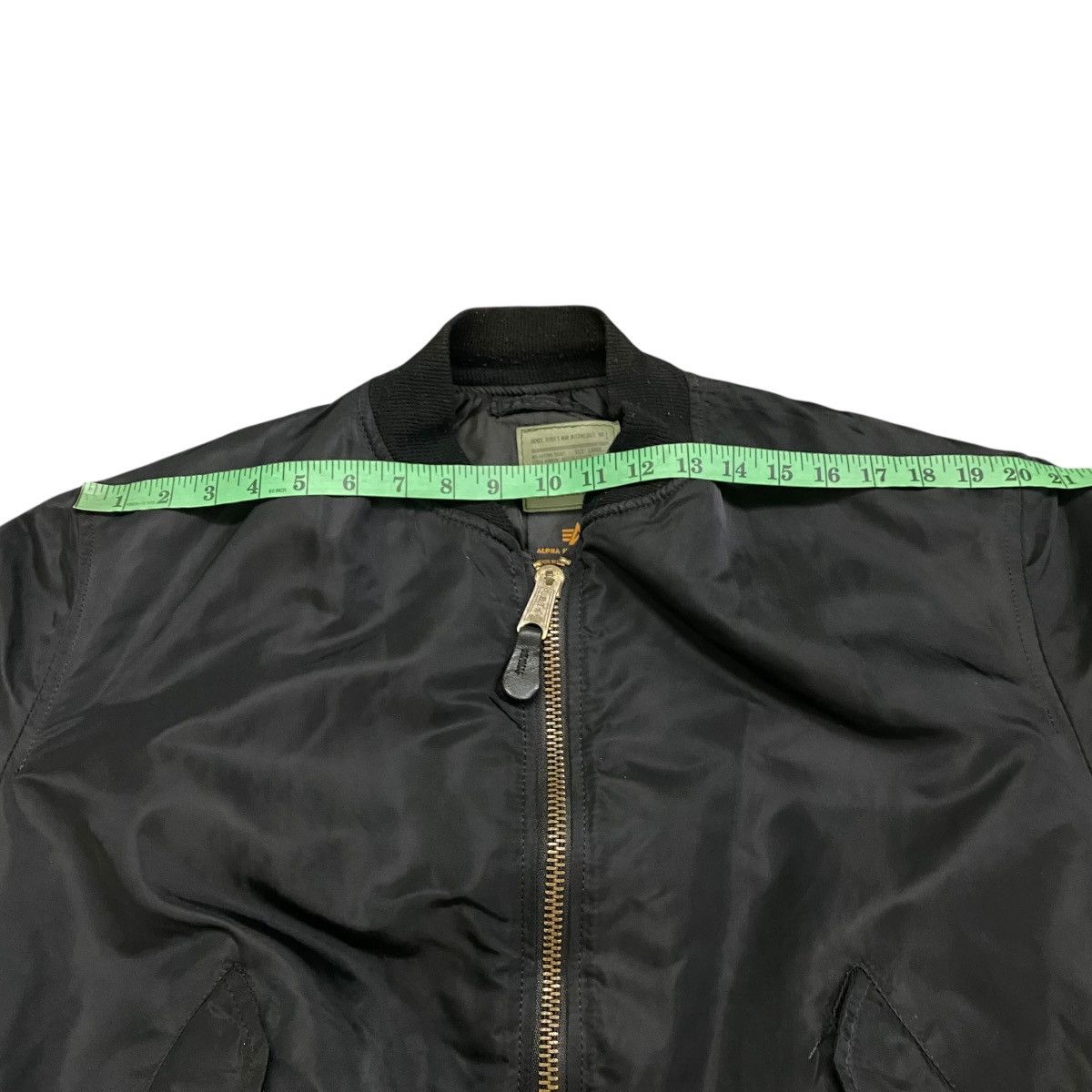 Alpha Industries Vintage Alpha Industries MA-1 Bomber Jacket Flyers Mens Size US L / EU 52-54 / 3 - 12 Thumbnail