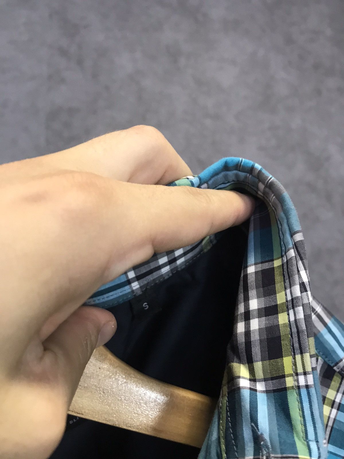 Hugo Boss Hugo Boss designer shirt Size US S / EU 44-46 / 1 - 5 Thumbnail
