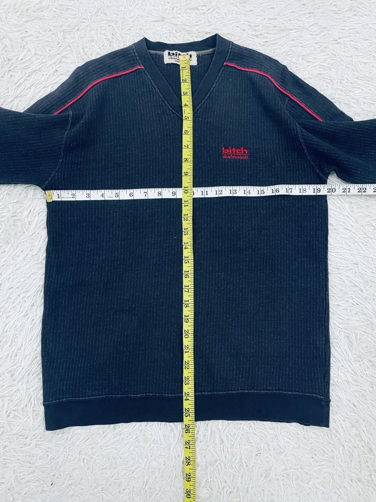 Vintage Vintage Bitch Skateboards Sweatshirt Size US M / EU 48-50 / 2 - 6 Thumbnail
