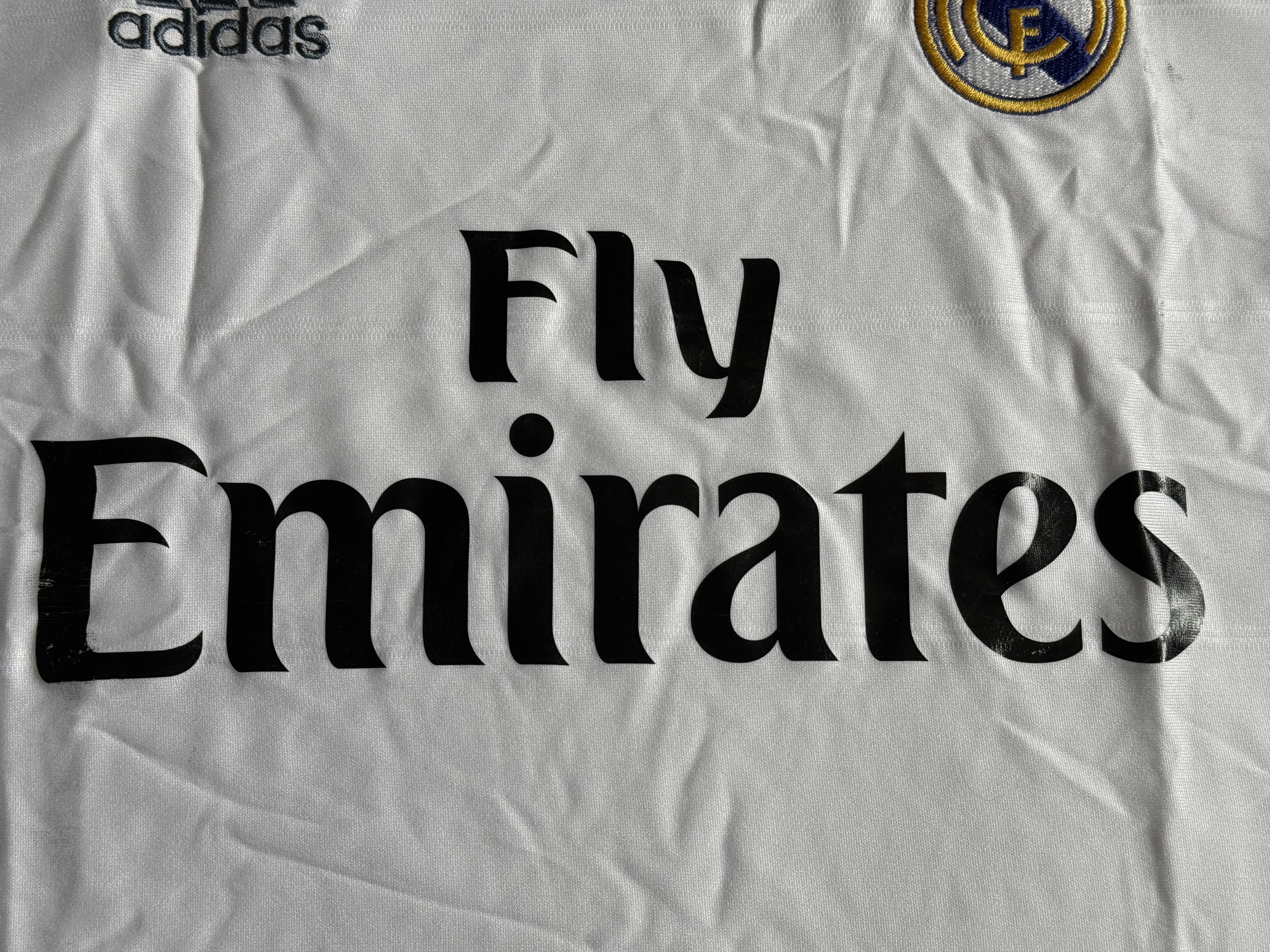 Adidas REAL MADRID 2014 2015 SHIRT JERSEY CAMISETA FOOTBALL sz M Size US M / EU 48-50 / 2 - 7 Thumbnail