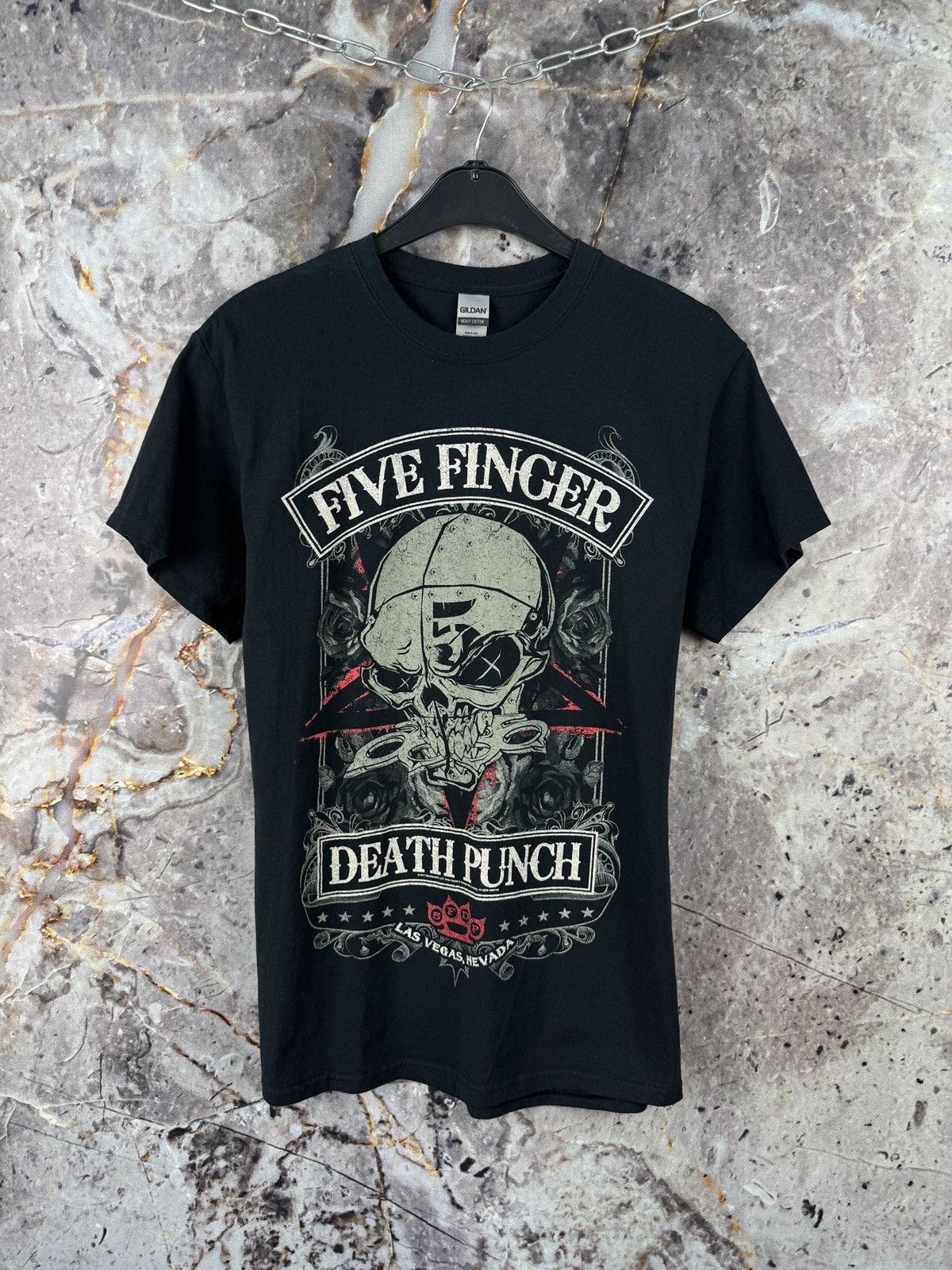 Band Tees Men’s Five Finger Death Punch 2017 Band T-Shirt Size Medium Size US M / EU 48-50 / 2 - 1 Thumbnail