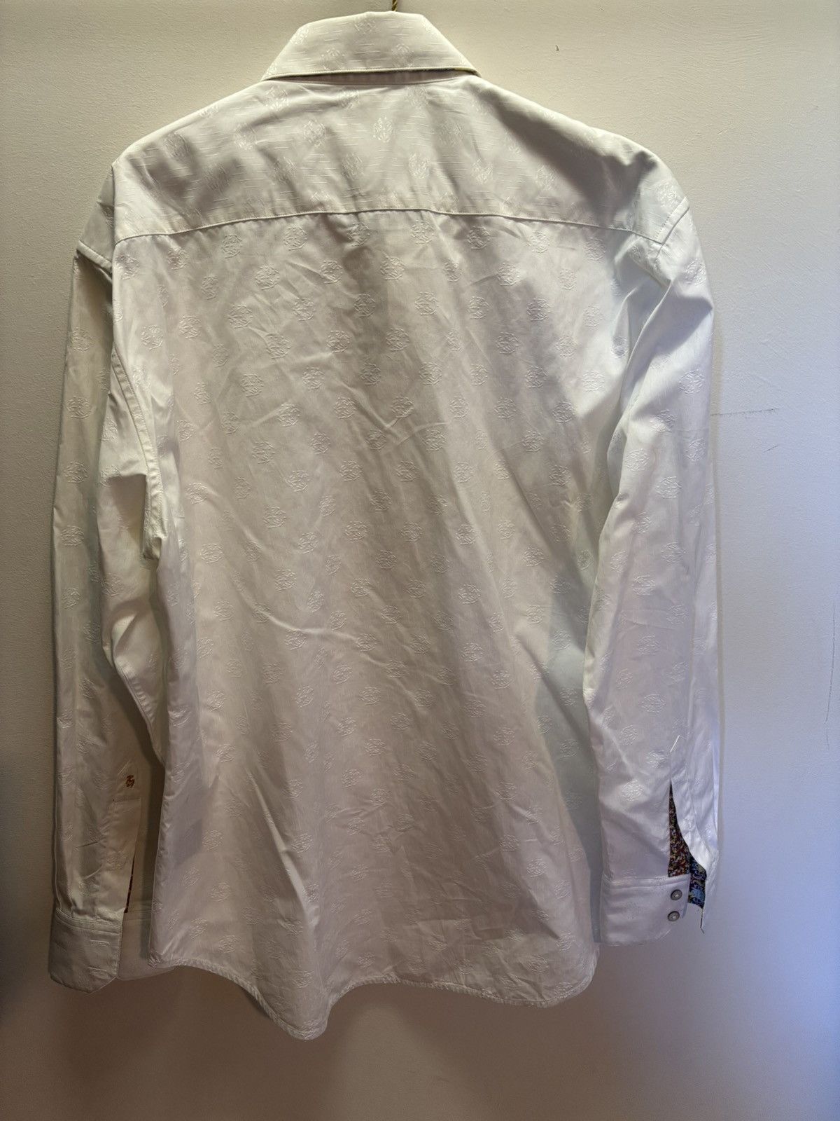 Robert Graham Robert Graham Men's White Embroidered Button Down Shirt (XL) Size US XL / EU 56 / 4 - 7 Thumbnail