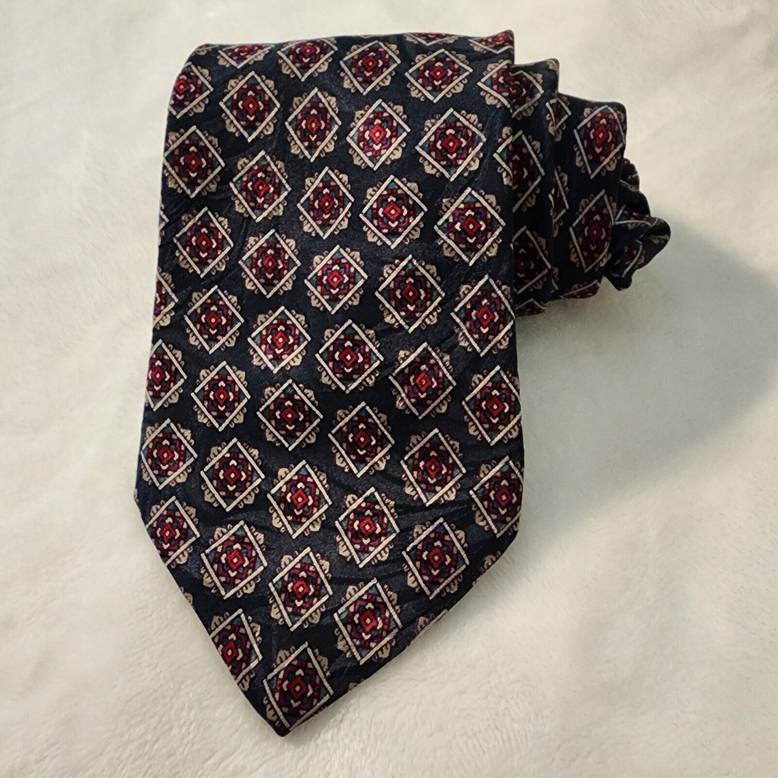 Bert Pulitzer Vintage Bert Pulitzer Silk Diamond Red Neck Tie Made in USA Size ONE SIZE - 4 Thumbnail
