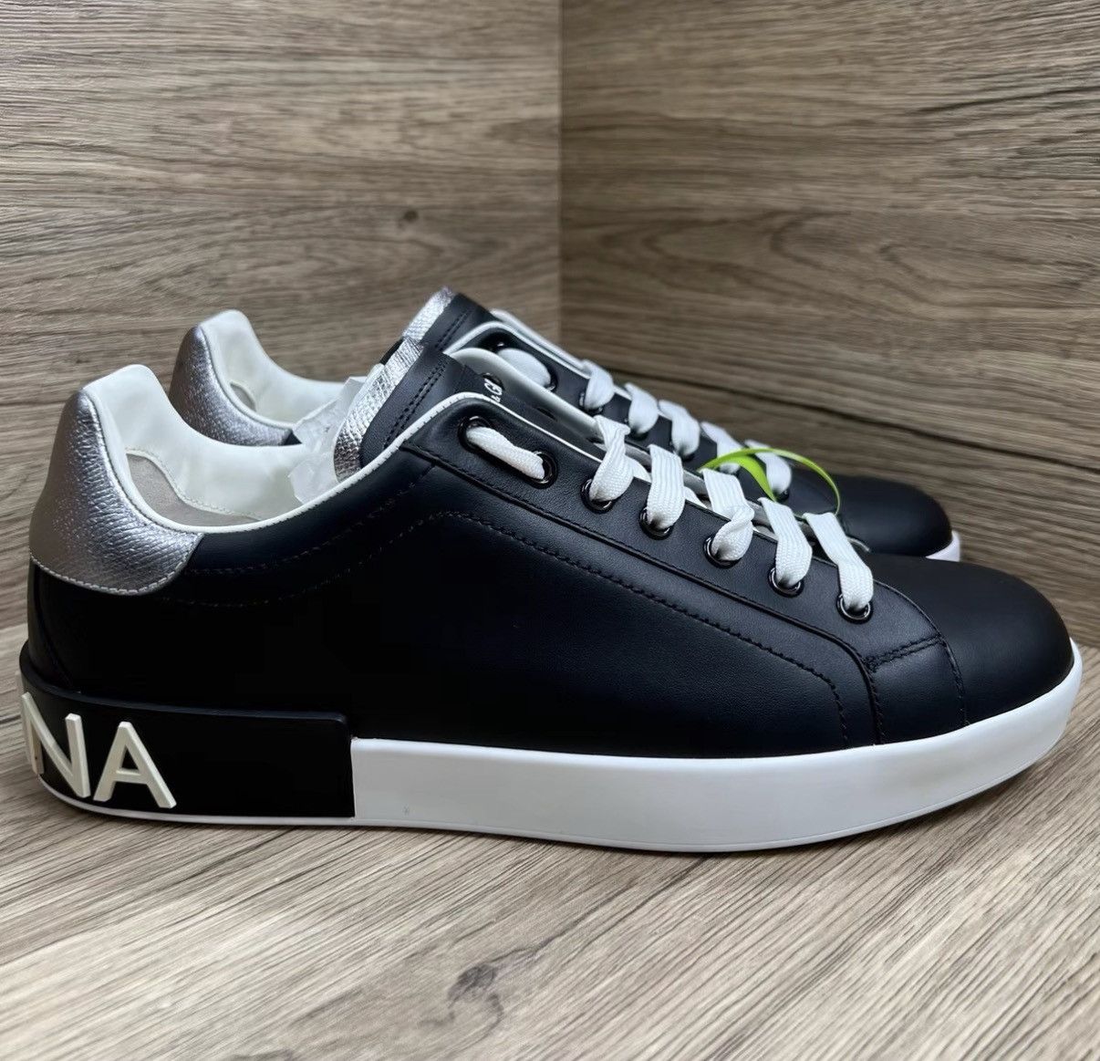 Dolce & Gabbana Dolce & Gabbana Black White Silver-Tail Sneakers J41 Size US 9.5 / EU 42-43 - 4 Thumbnail