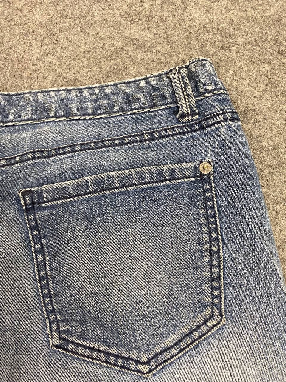 mossimo premium distressed denim nice design