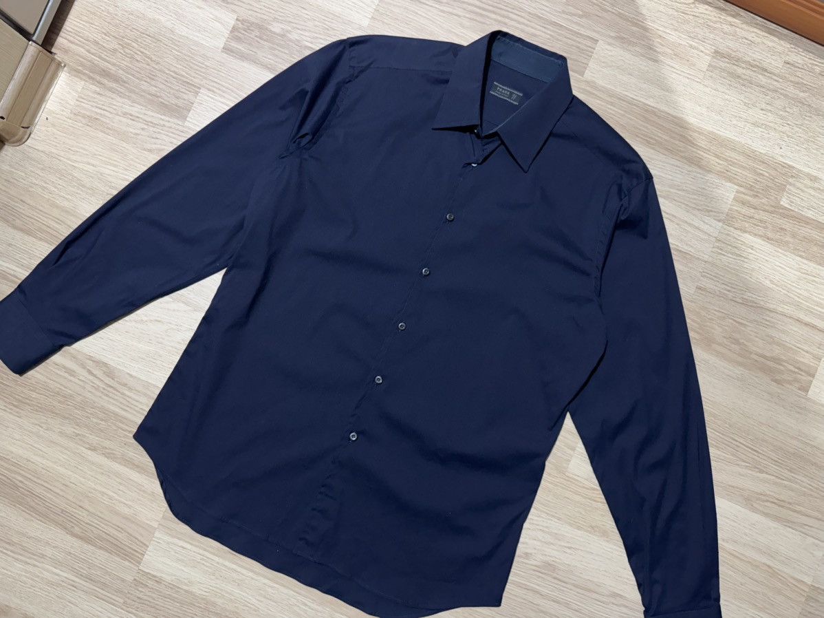 Prada Prada vintage formal shirt 43/17 Size US XL / EU 56 / 4 - 2 Thumbnail