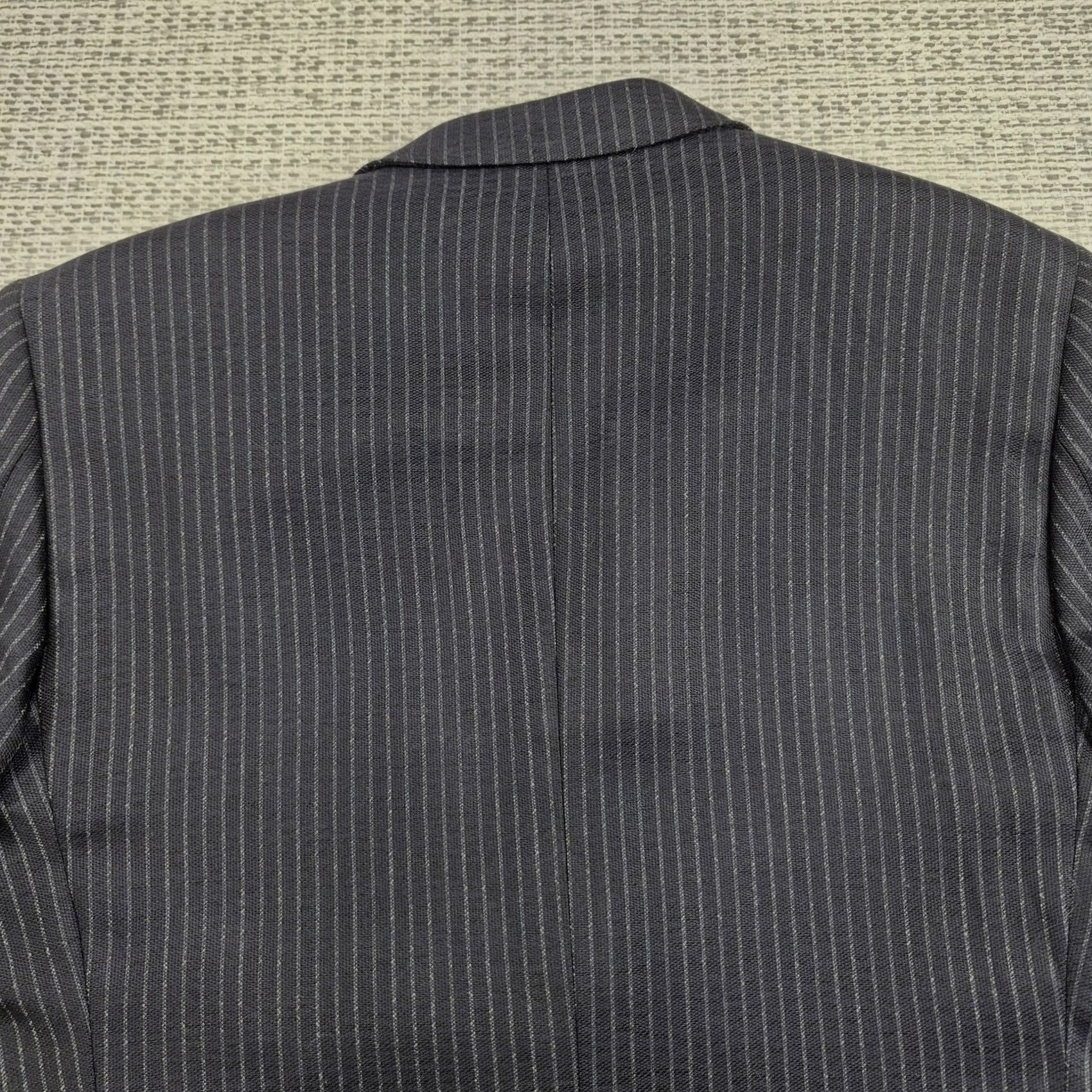 John Varvatos John Varvatos Suit Jacket Mens 36R Blue Pinstripe Wool Two Button Made In Canada Jacket Front Button Style: Two-Button Size 36R - 3 Thumbnail