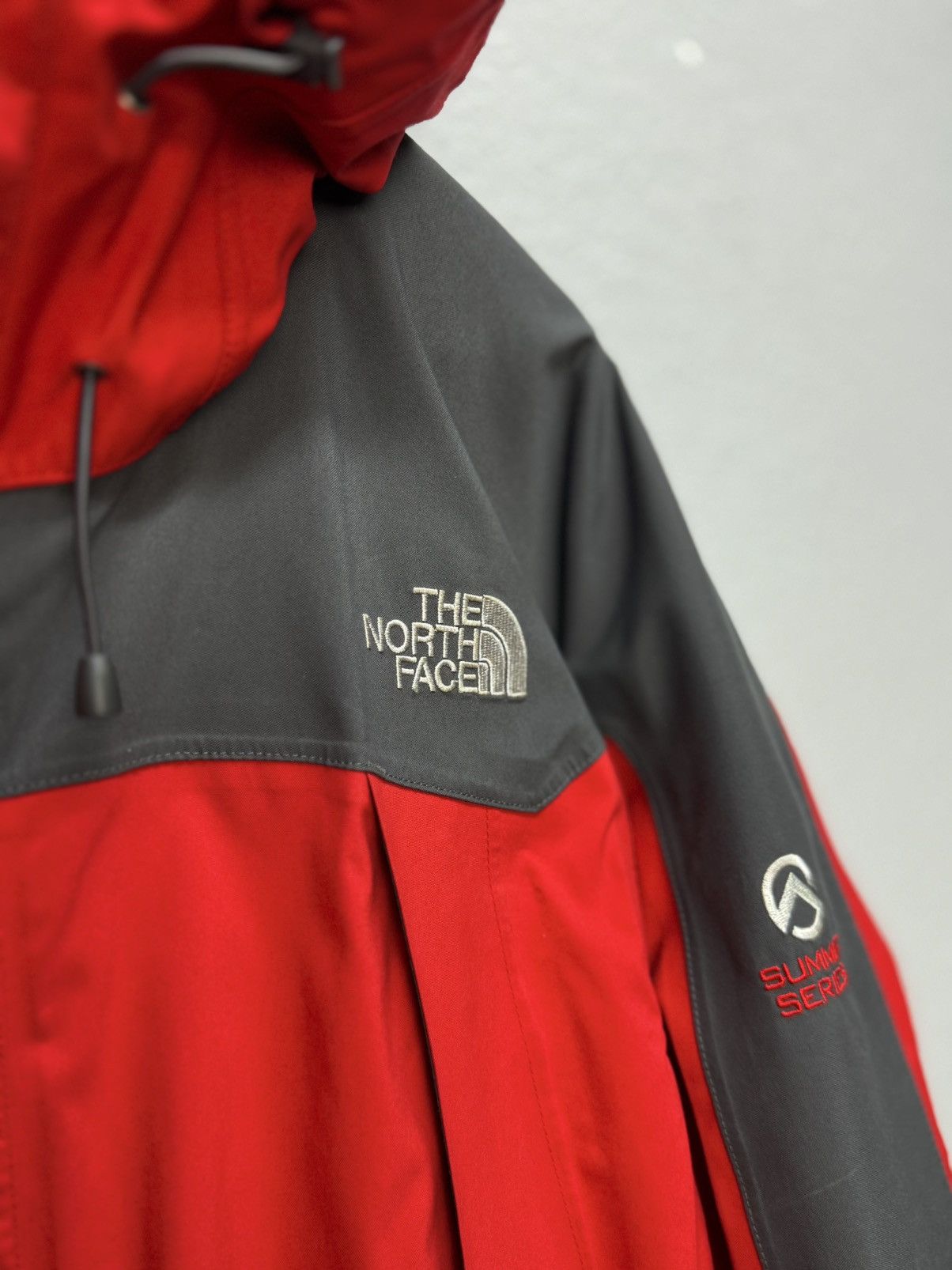 The North Face Vintage The north Face Gore-Tex Red Outdoor Arcteryx Style Size US M / EU 48-50 / 2 - 5 Thumbnail