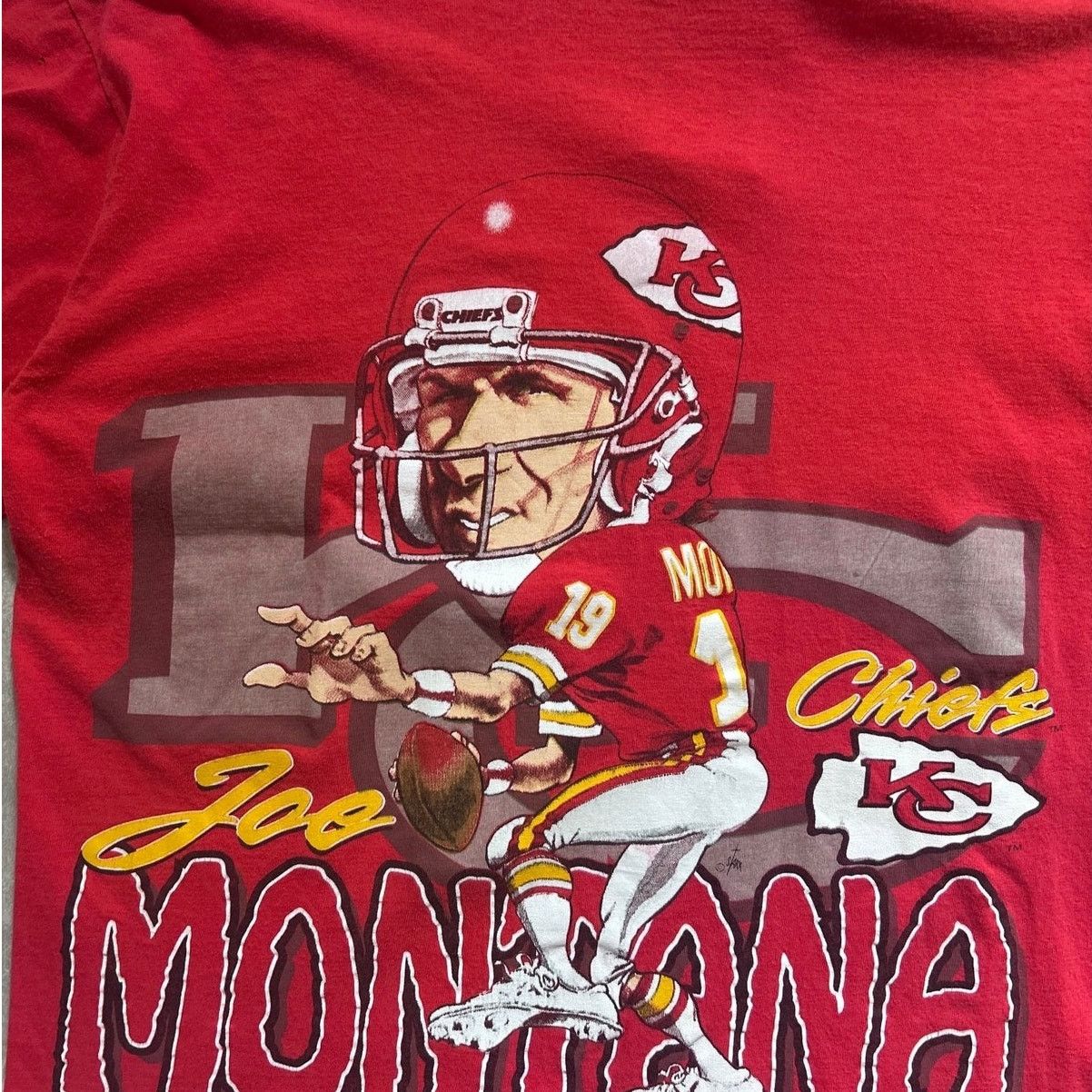 Unknown London Vintage Kansas City Chiefs Joe Montana Caricature Shirt XL Size US XL / EU 56 / 4 - 2 Thumbnail