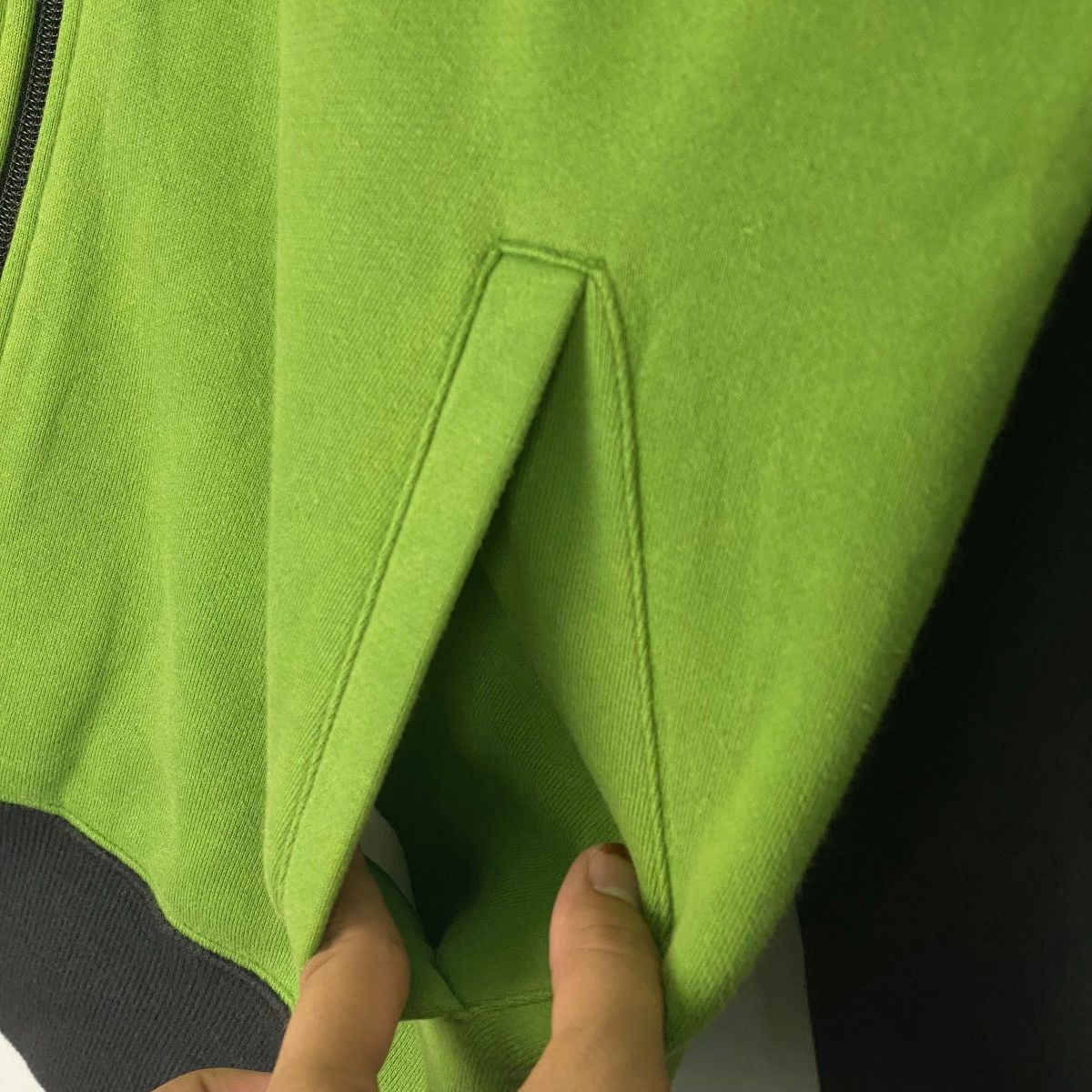 Adidas × Vintage Vintage Adidas Full Zip Hoodie Sweater Green/Black Size US L / EU 52-54 / 3 - 7 Thumbnail