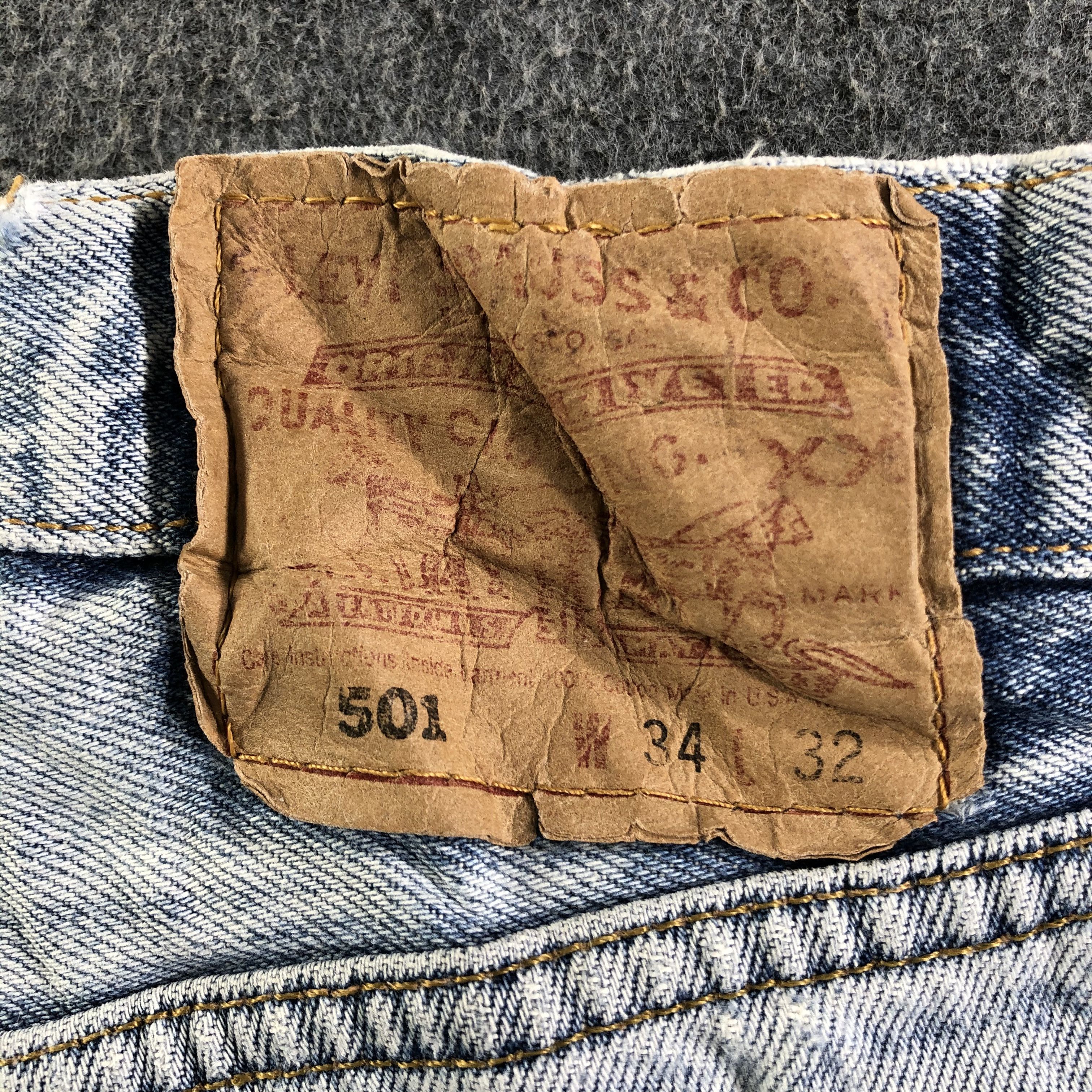 Levi's × Vintage Vintage 90s Light Wash Levis 501 Jeans-J3906 Size US 32 / EU 48 - 6 Thumbnail