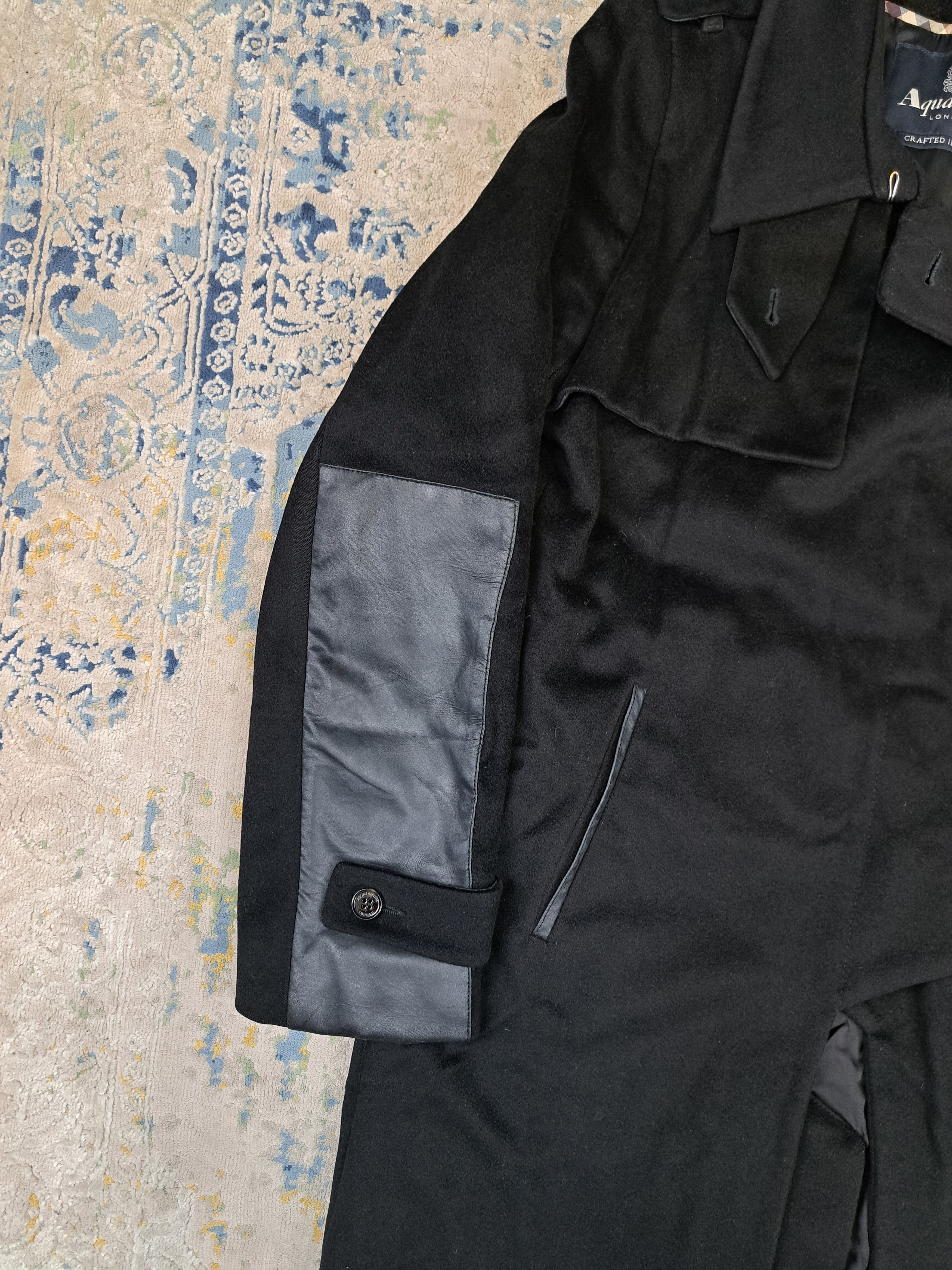 Aquascutum Very Rare Avant Garde Aquascutum Leather Details Wool Coat Size S / US 4 / IT 40 - 3 Thumbnail