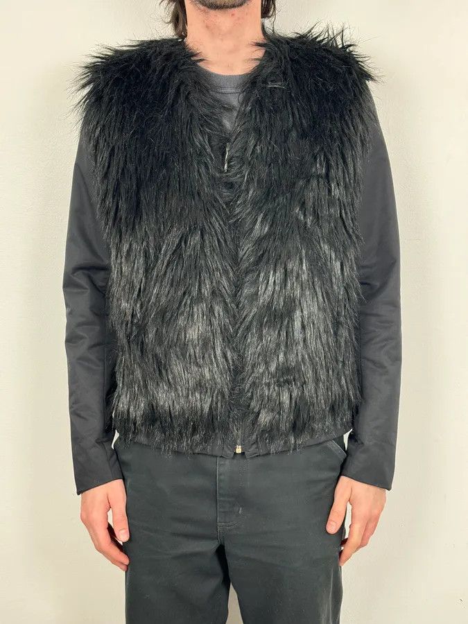 Gianfranco Ferre 2000s Gianfranco Ferré Black Faux Fur Zip-up Jacket Size US M / EU 48-50 / 2 - 2 Thumbnail