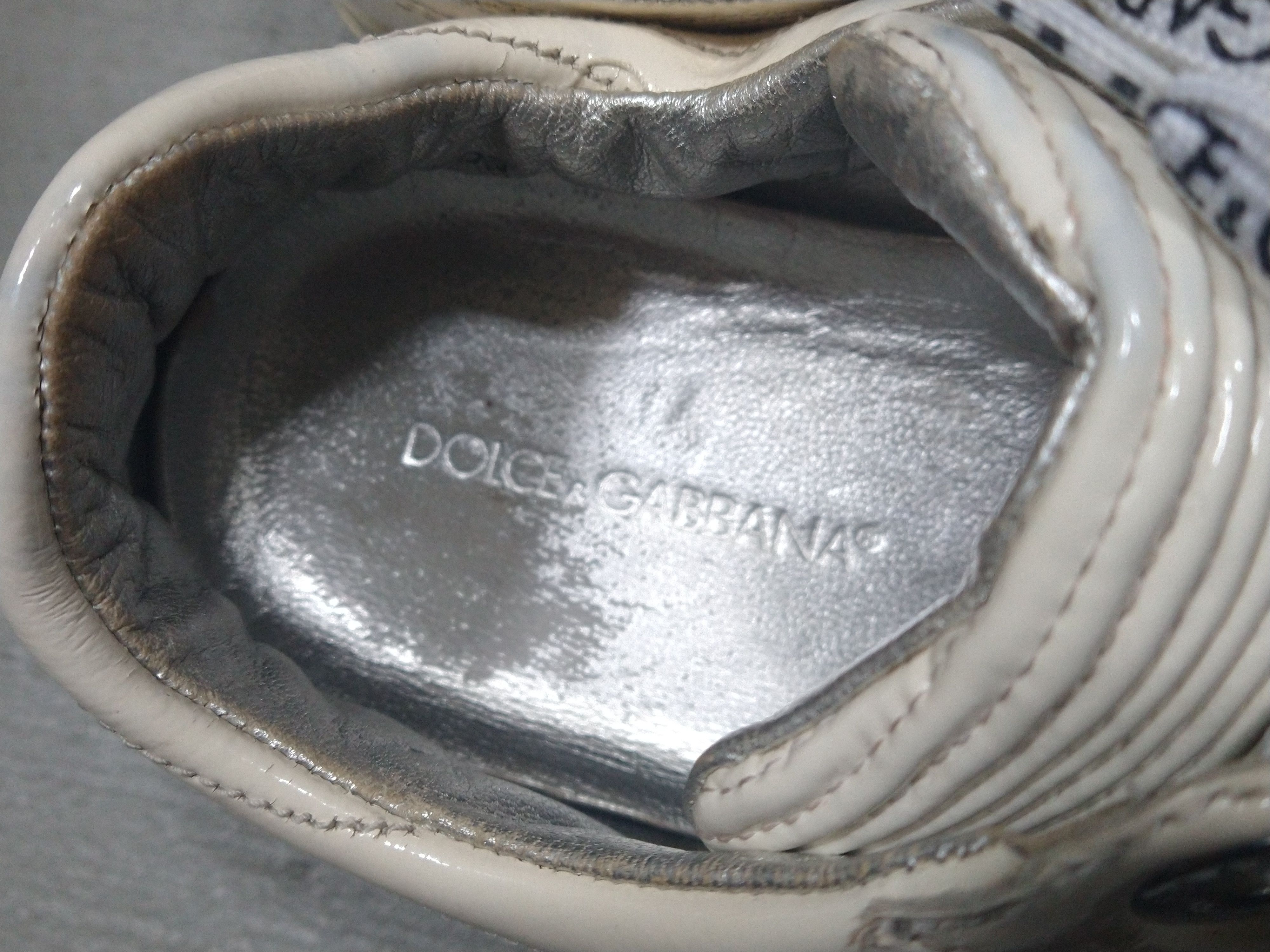 Dolce & Gabbana × Vintage Dolce & Gabbana Sneakers Size 9.5 White Patent Leather Y2K Size US 9.5 / EU 42-43 - 6 Thumbnail