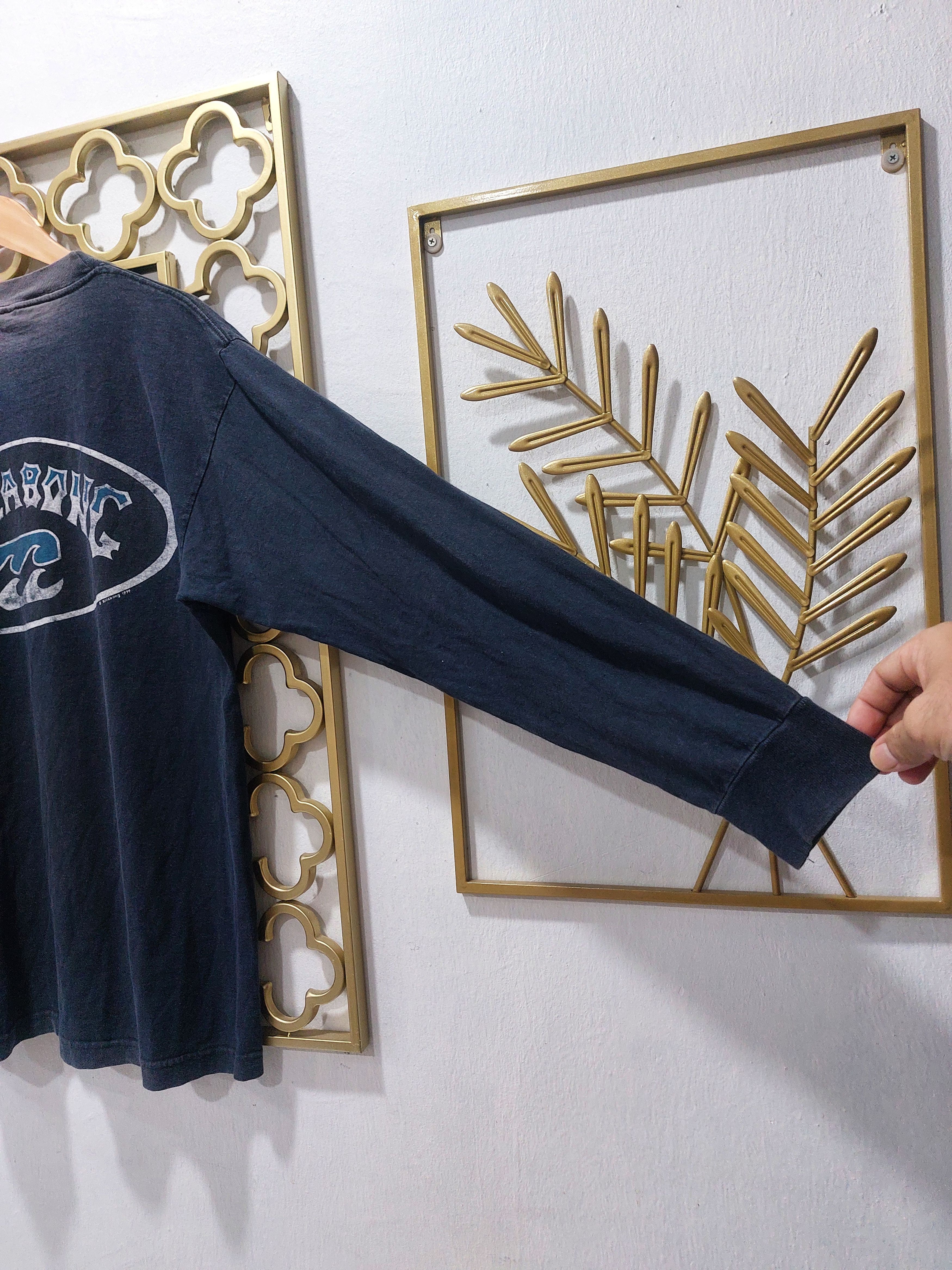 Billabong VINTAGE BILLABONG 90's SUN FADED LONG SLEEVE T HARD TO FIND Size US L / EU 52-54 / 3 - 6 Thumbnail