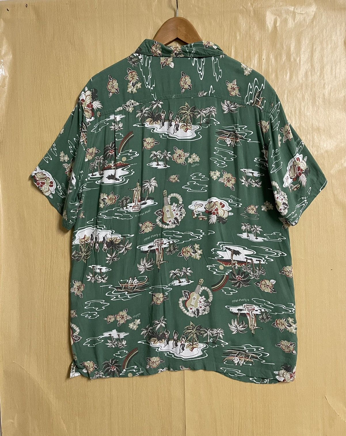 Sun Surf Vintage Hawaii Shirt Button Up Aloha XL Rayon Rockabilly Size US XL / EU 56 / 4 - 9 Thumbnail