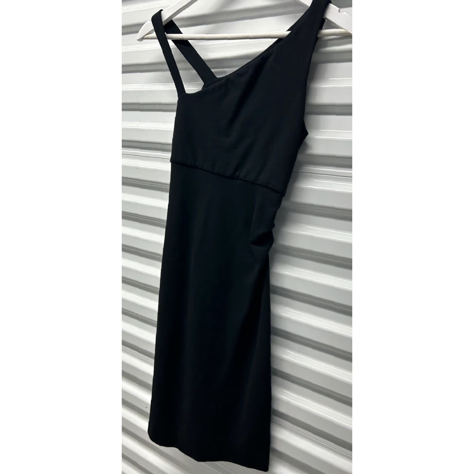 Diane von Furstenberg Diane von Furstenberg Women’s Bodycon Dress One Shoulder Black Knit Stretch Knee Length Size 2 Size XS / US 0-2 / IT 36-38 - 6 Thumbnail
