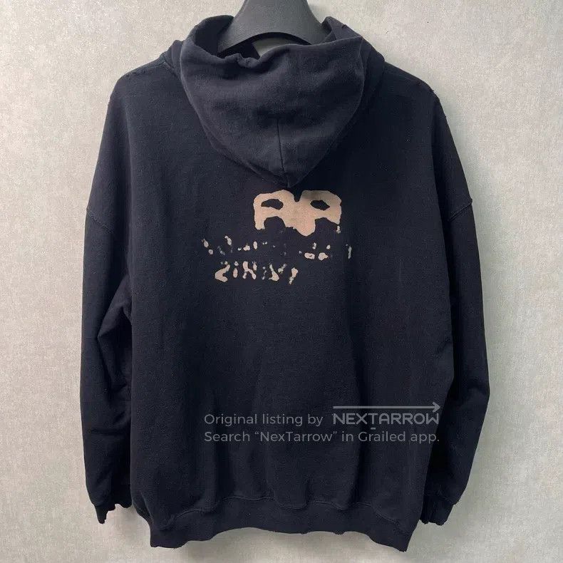 Balenciaga Balenciaga Splatter Printed Destroyed Hoodie Black Size US S / EU 44-46 / 1 - 2 Thumbnail