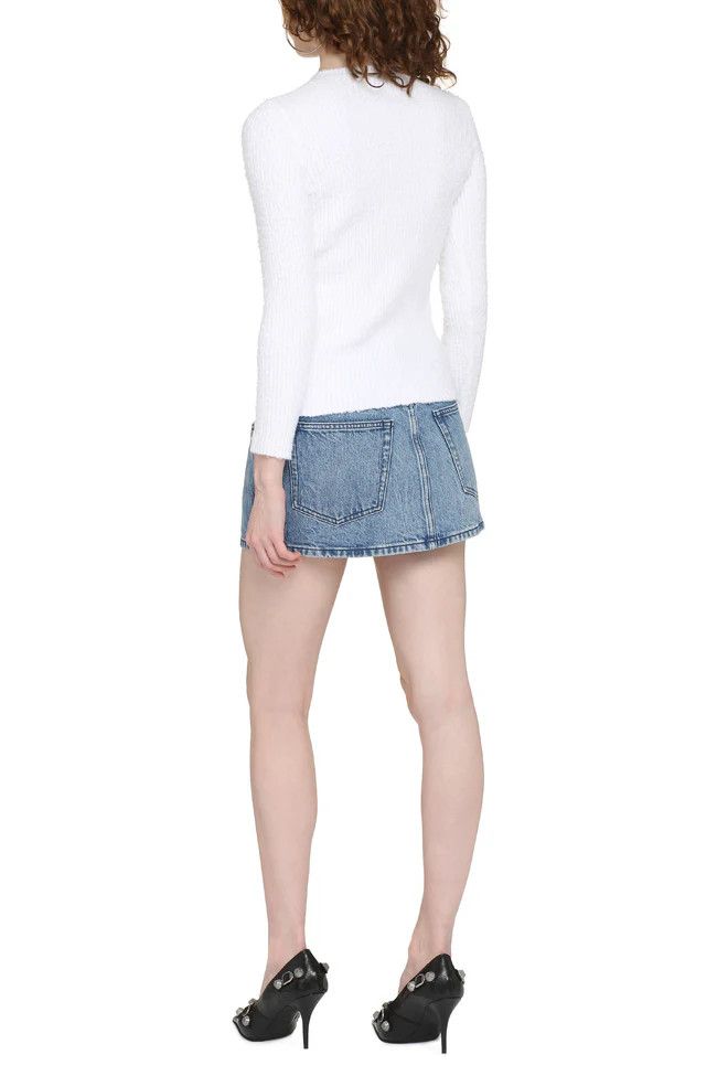Balenciaga o1mle0824 License Long Sleeve Crewneck in White Size S / US 4 / IT 40 - 4 Thumbnail