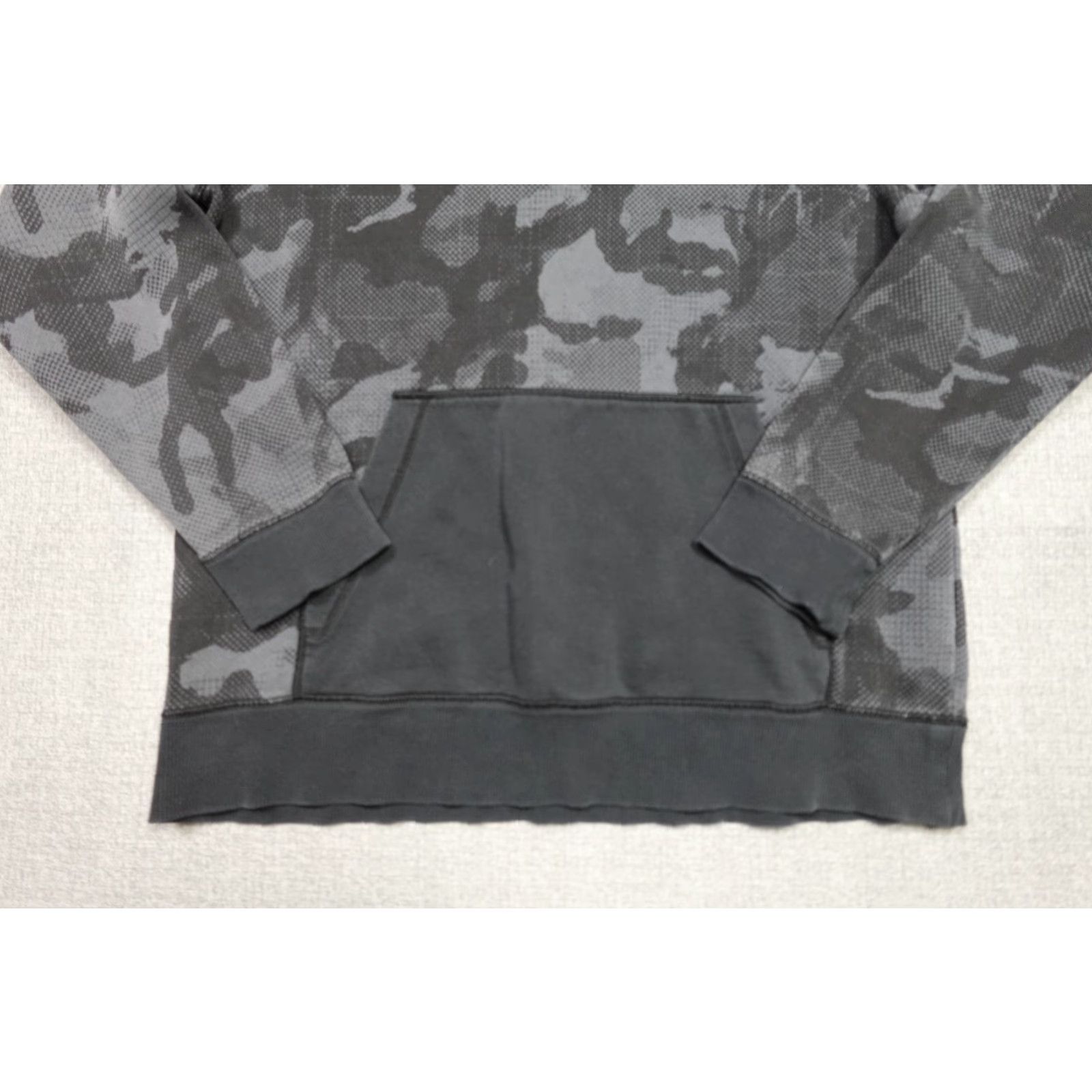 Under Armour Under Armour Hoodie Mens Medium Black Camouflage Sweatshirt Fleece Logo Pullover Hooded Size US M / EU 48-50 / 2 - 3 Thumbnail