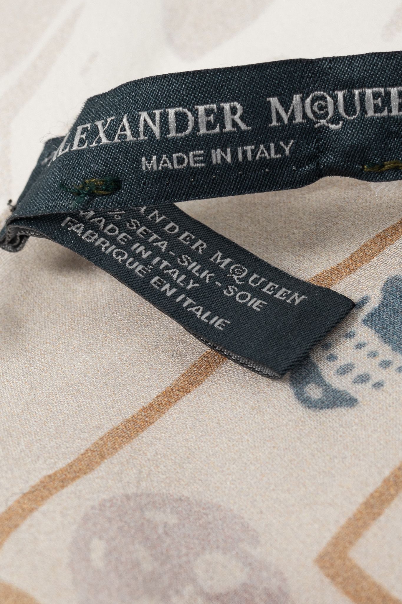 Alexander McQueen Alexander McQueen Off-White Multicolour-Skull Silk Scarf Size ONE SIZE - 5 Thumbnail