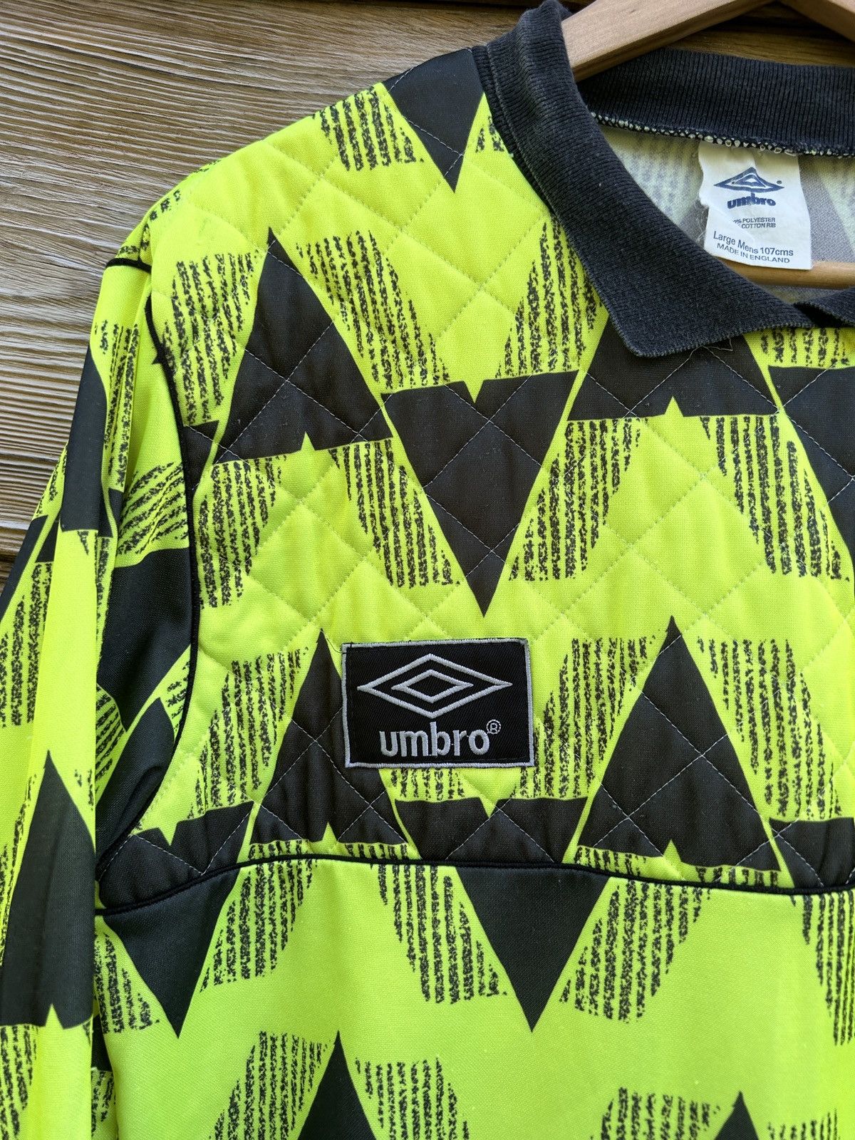 Umbro 90s Vintage 1990/91 Umbro Rare Template GK Jersey Size US L / EU 52-54 / 3 - 2 Thumbnail