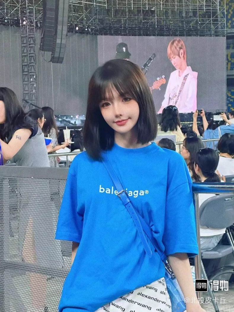 Other Balenciaga Klein Blue Slogan Short Sleeve Size US XS / EU 42 / 0 - 5 Thumbnail