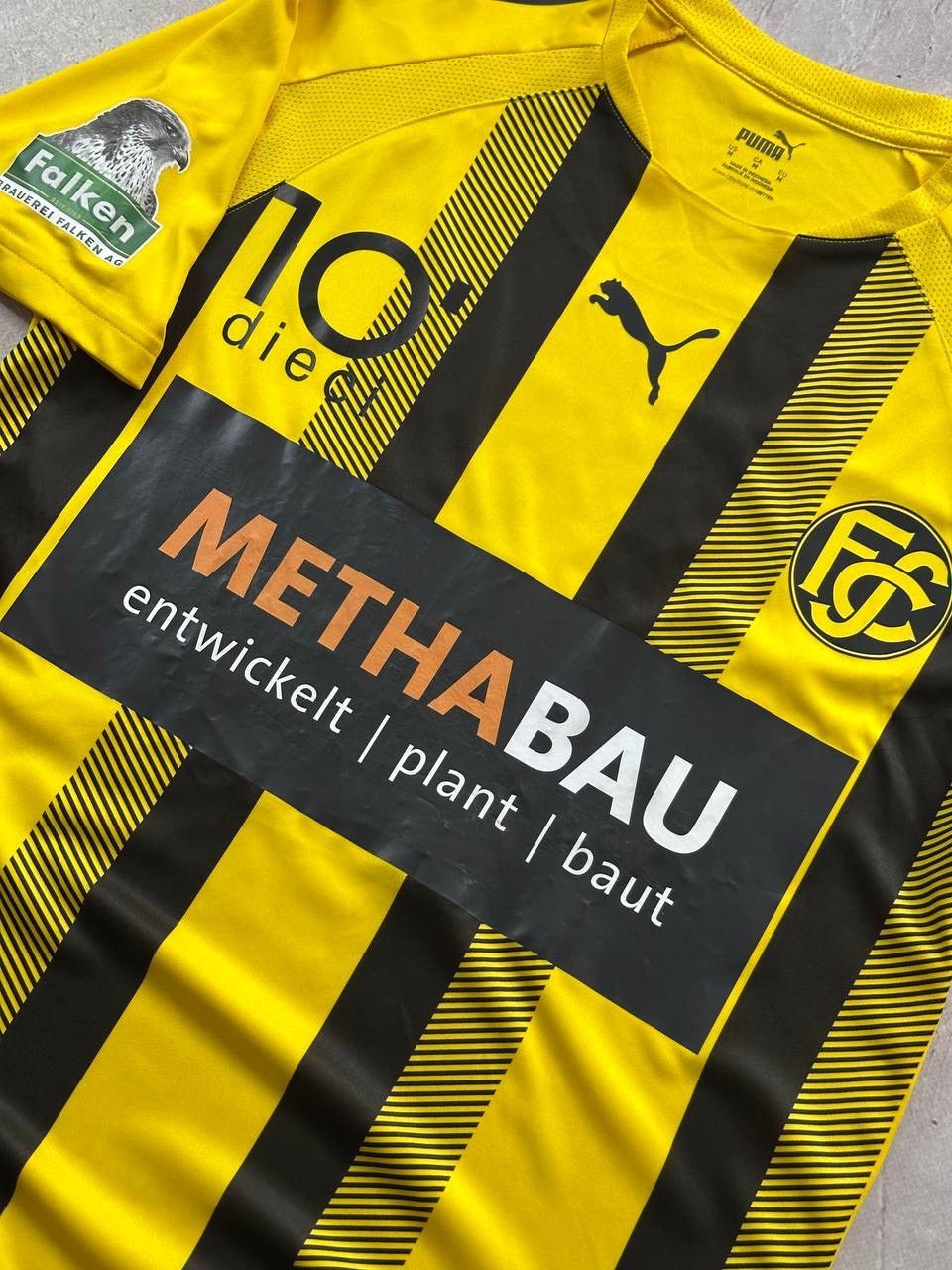 Puma FC Schaffhausen Soccer Jersey #15 Lika Puma Challenge League Size US M / EU 48-50 / 2 - 3 Thumbnail