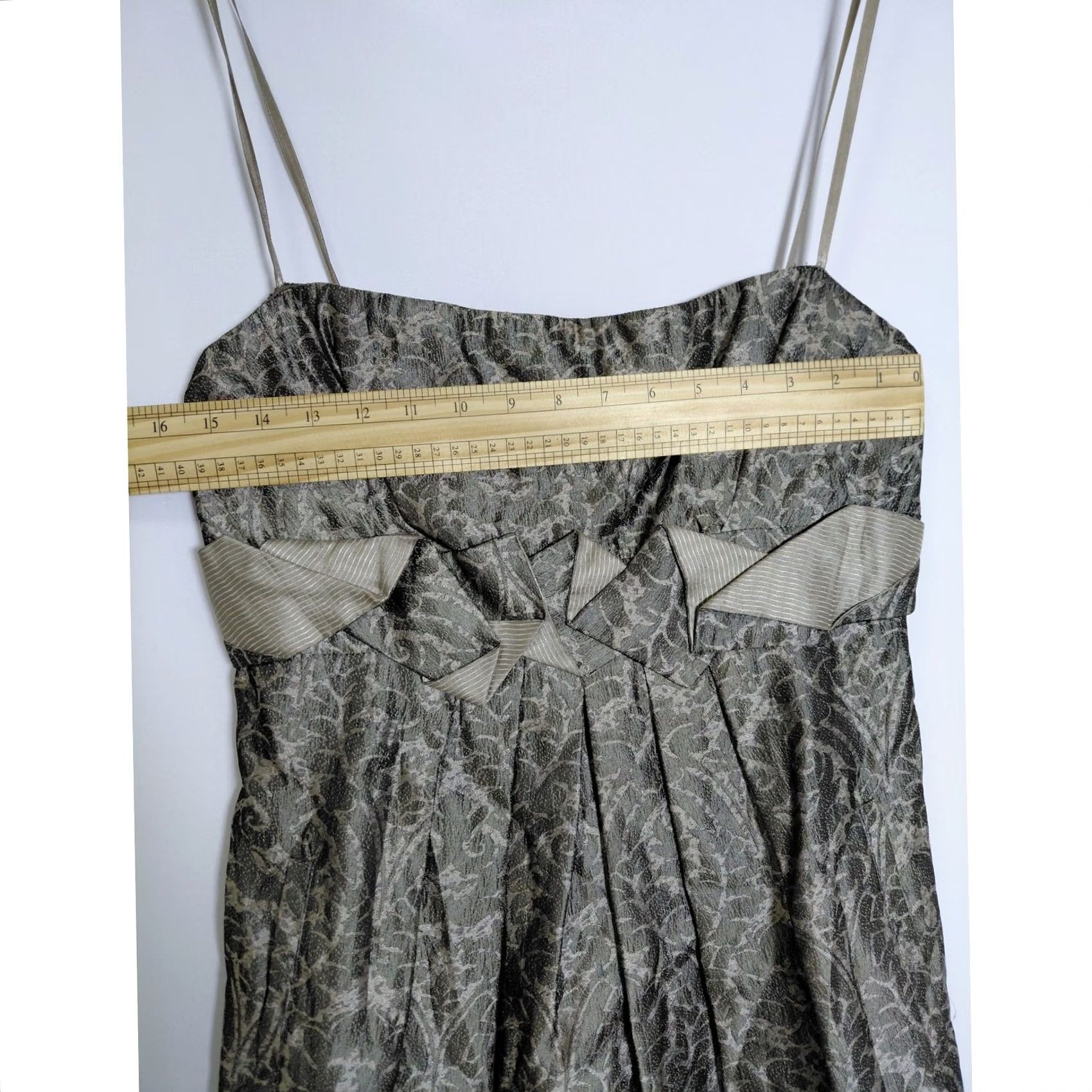 Bcbgmaxazria BCBGMAXAZRIA Silk Dress Gray Solid Sleeveless Knee Length Women 12 Size XL / US 12-14 / IT 48-50 - 6 Thumbnail