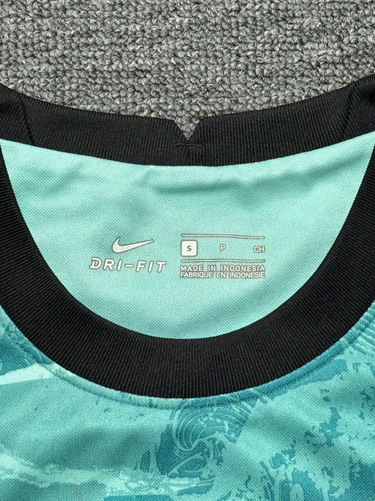 Nike Nike Liverpool Away Soccer Jersey 2020/21 Turquoise Size US S / EU 44-46 / 1 - 4 Thumbnail