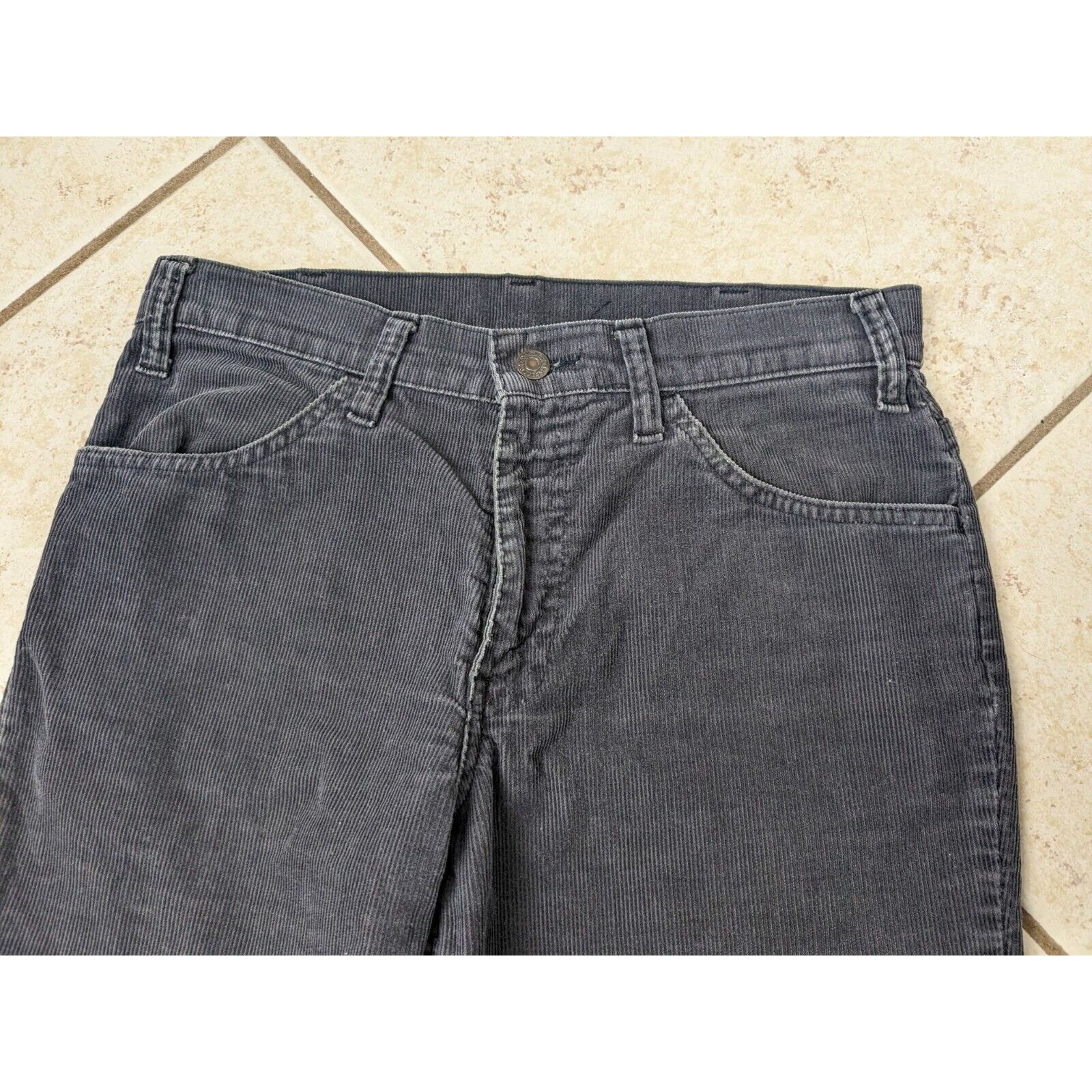 Levi's Vtg Levi's 609 Corduroy Flare Bell Bottom Pants White Tab Size US 31 - 2 Thumbnail