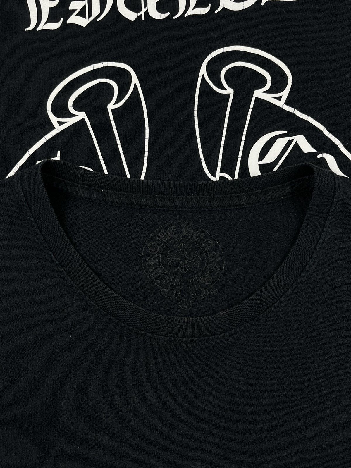 Chrome Hearts Chrome Hearts Taipei Floral Sleeve Cross Longsleeve Tshirt Size US L / EU 52-54 / 3 - 9 Thumbnail