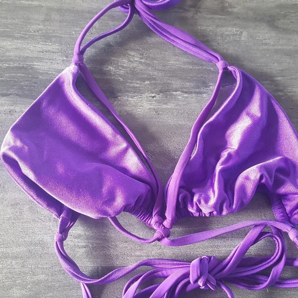 Designer Purple Strapped Summer Luxe Bikini Top Size ONE SIZE - 2 Thumbnail