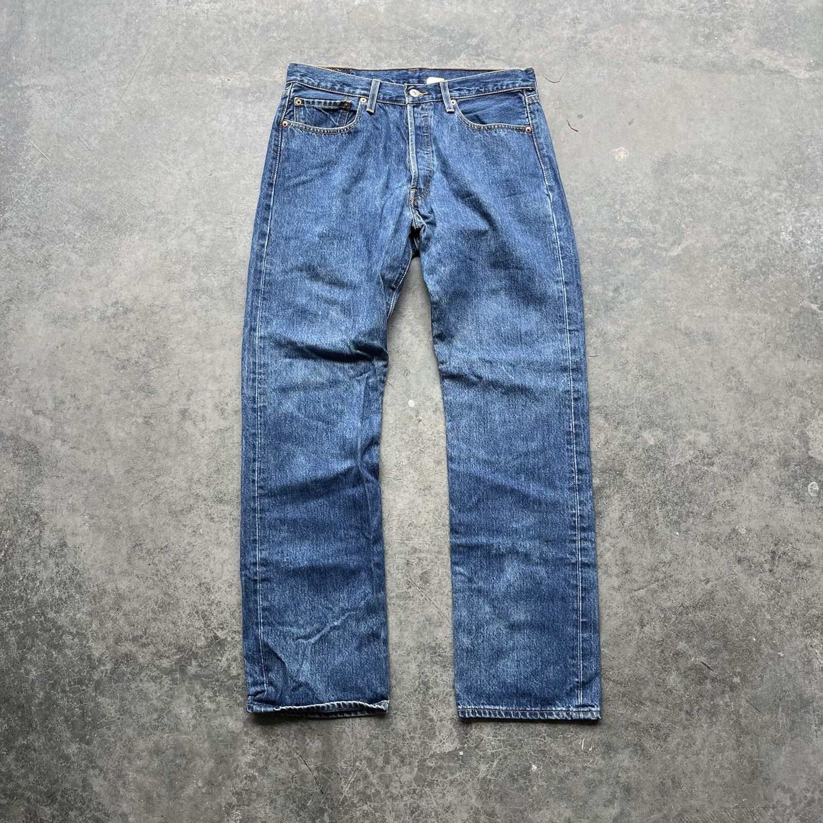 Levi's Vintage Levi’s 501xx Jeans Men’s 33 X 32 Dark Wash Indigo We Size US 33 - 4 Thumbnail