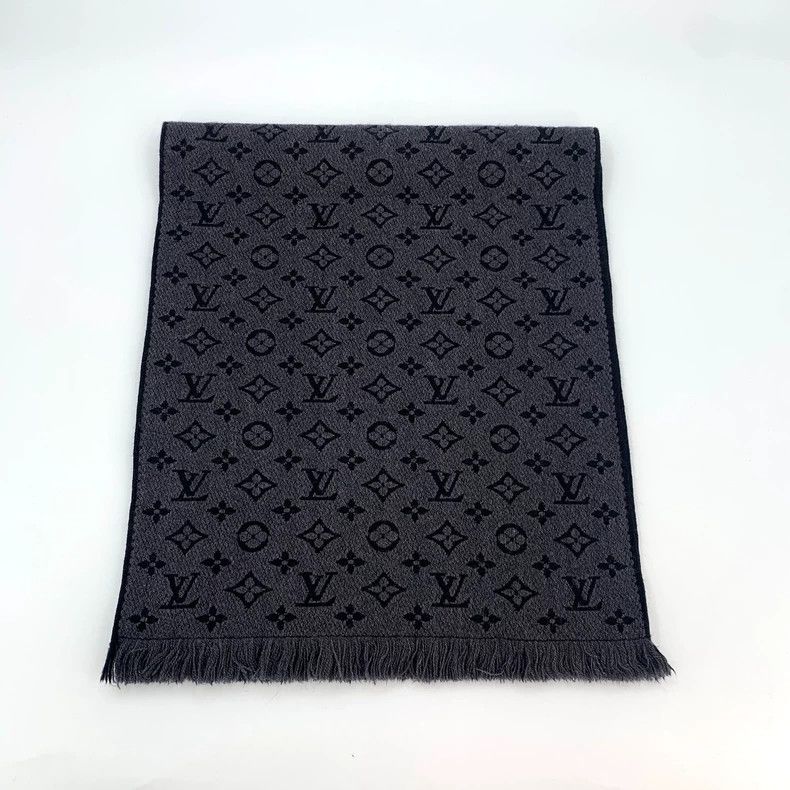 Louis Vuitton Louis Vuitton Black and grey logo presbyopic full print wo Size ONE SIZE - 1 Thumbnail