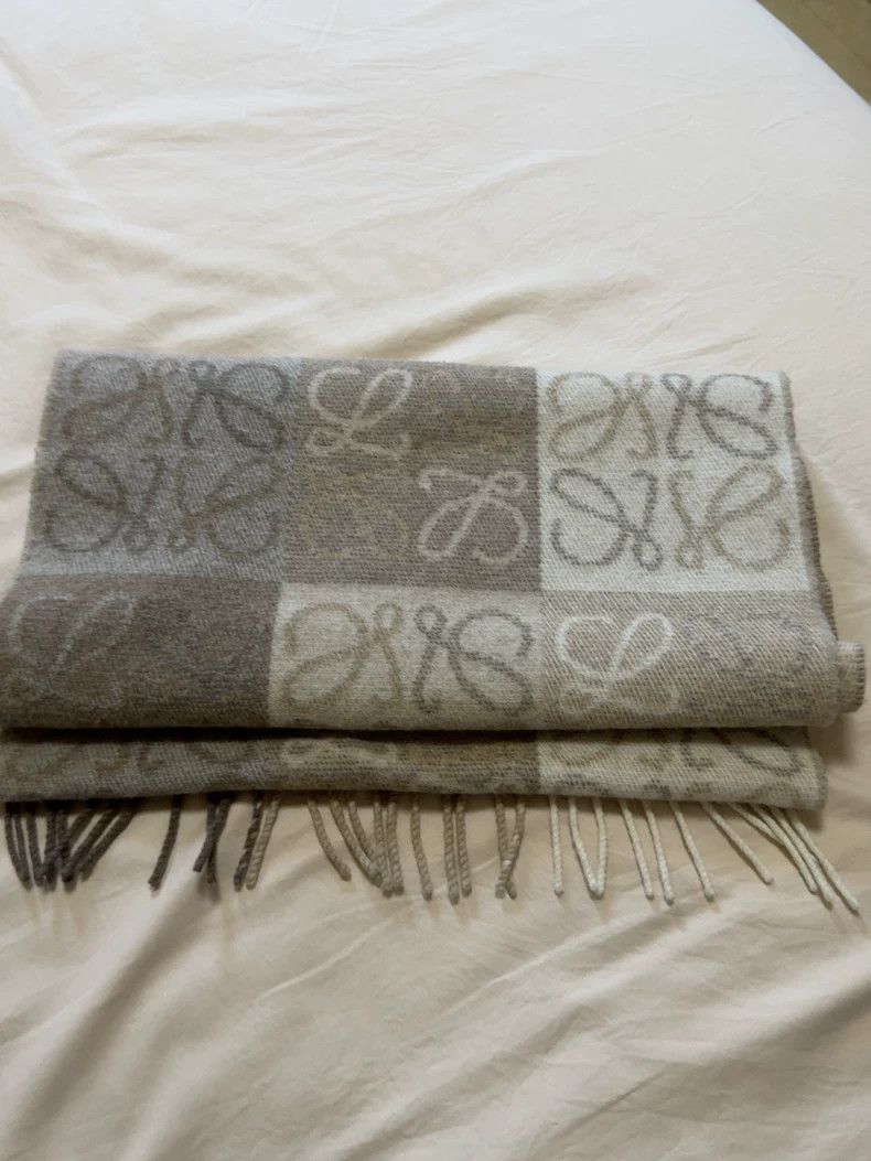 Loewe LOEWE A wool tassel scarf Size ONE SIZE - 2 Thumbnail