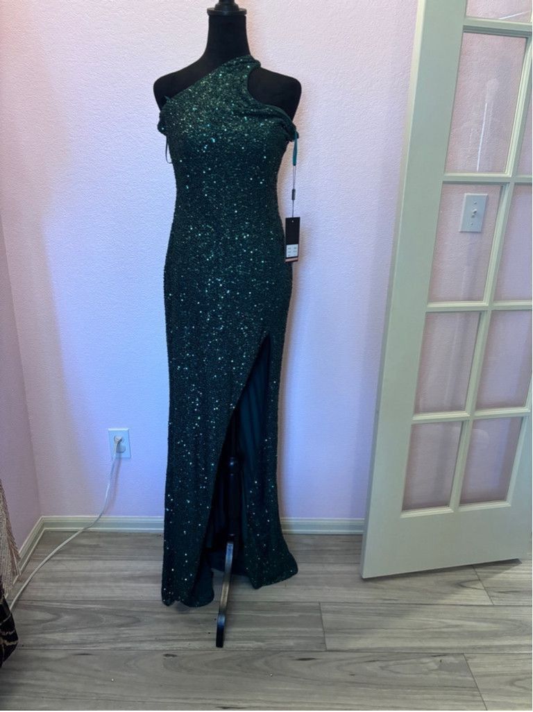 Other Women's La Femme Green Sequin Gown Size 8 Size M / US 6-8 / IT 42-44 - 4 Thumbnail