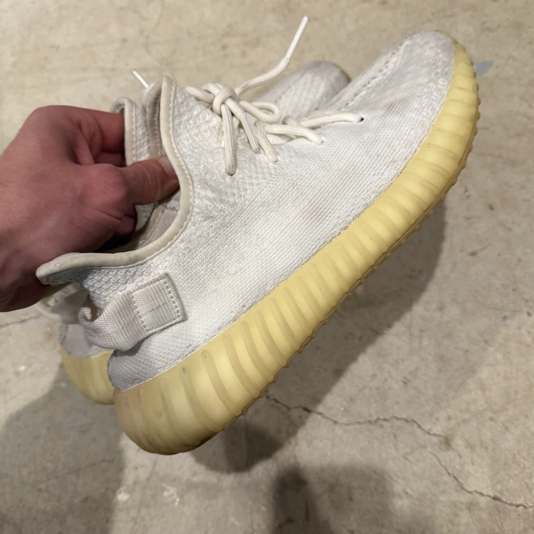 Adidas adidas Yeezy Boost 350 V2 Cream White Triple White - Size 9 - Men Sneaker / Running & Jogging / Primeknit / Low Top / Pre-owned Good Size ONE SIZE - 5 Thumbnail