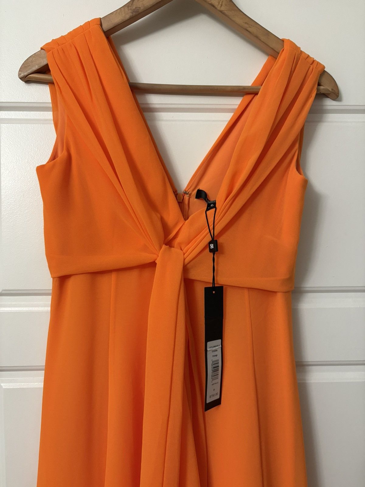 Badgley Mischka NWT Badgley Mischka Orange Front Knot Sleeveless Gown 6 Size M / US 6-8 / IT 42-44 - 8 Thumbnail